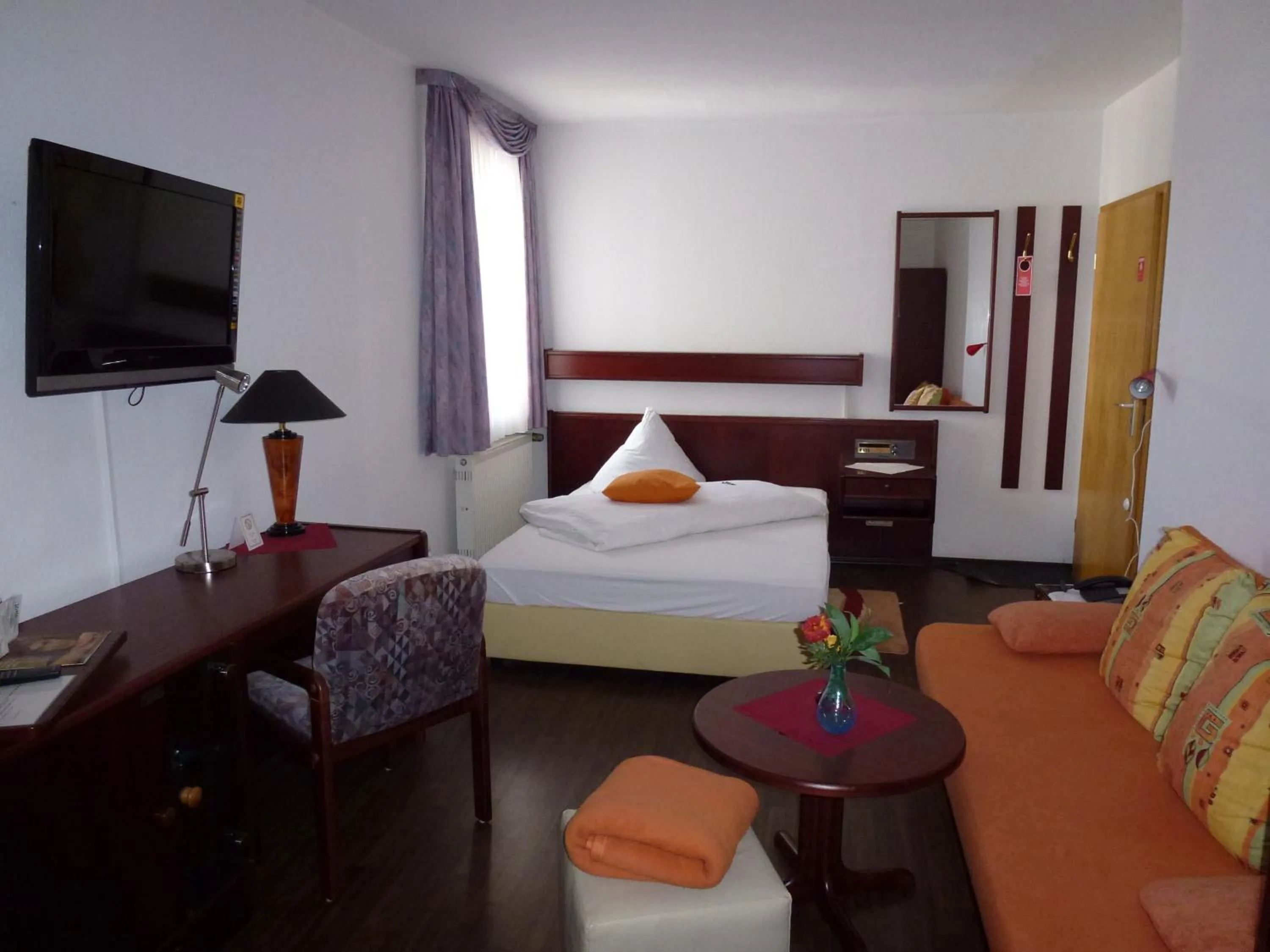 Photo of the whole room in Hotel Wildunger Hof mit Gemeinschaftsküche