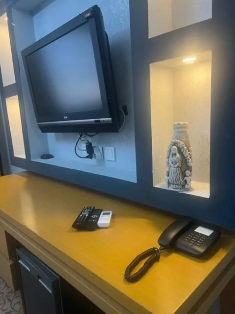 TV and multimedia in Ünaten otel