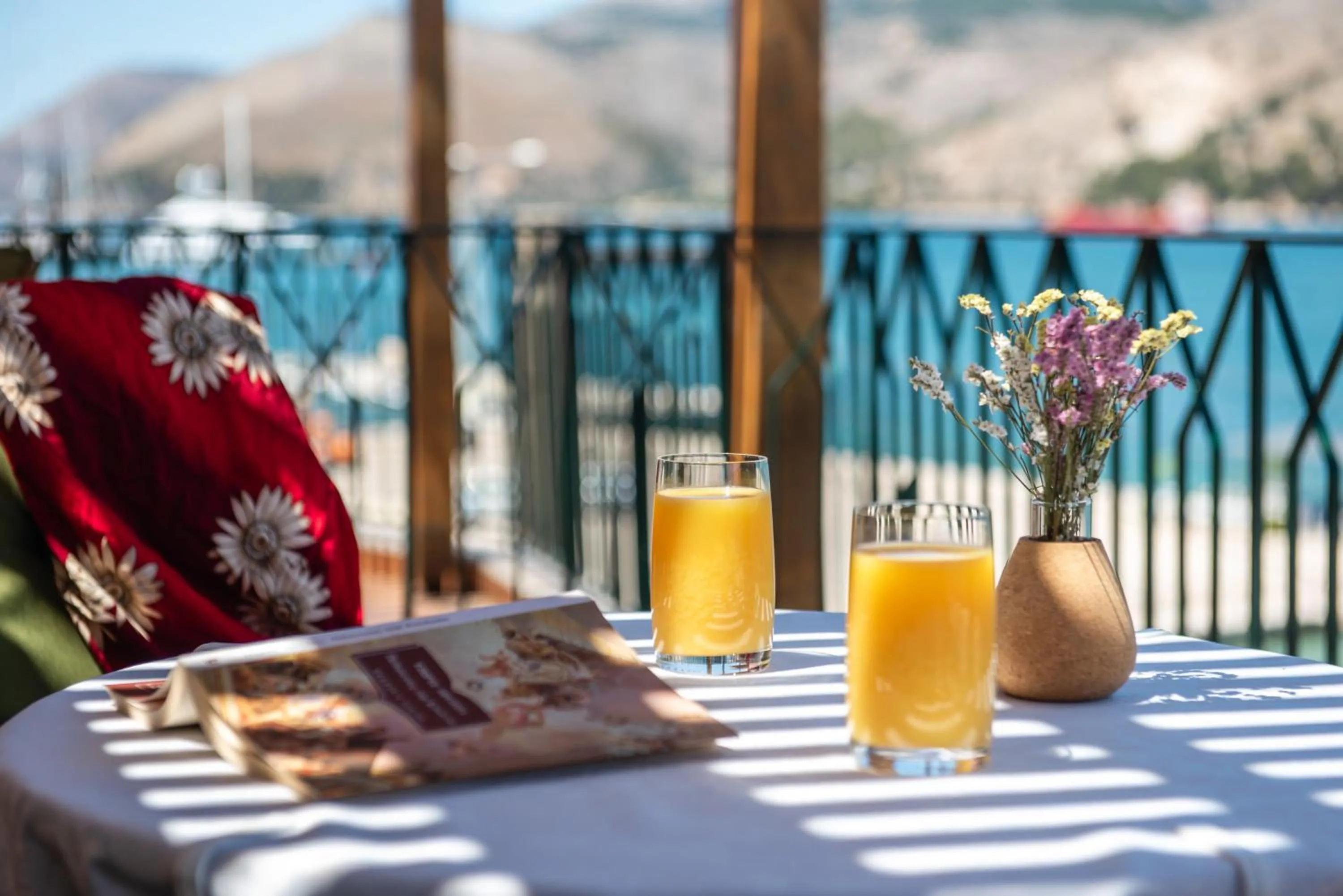 Breakfast in Rouchotas Apartments
