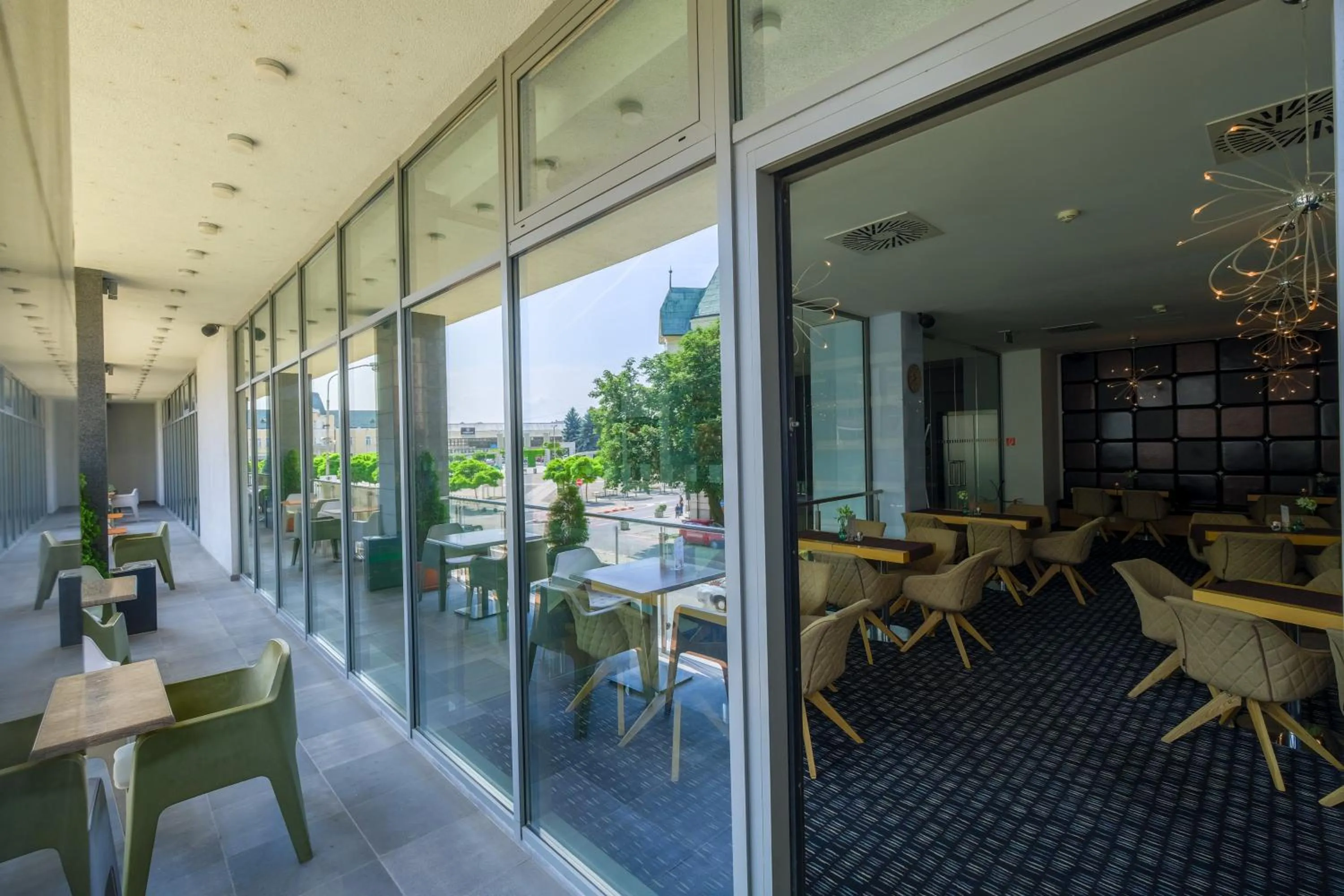 Lounge or bar in Business Hotel Astrum Laus