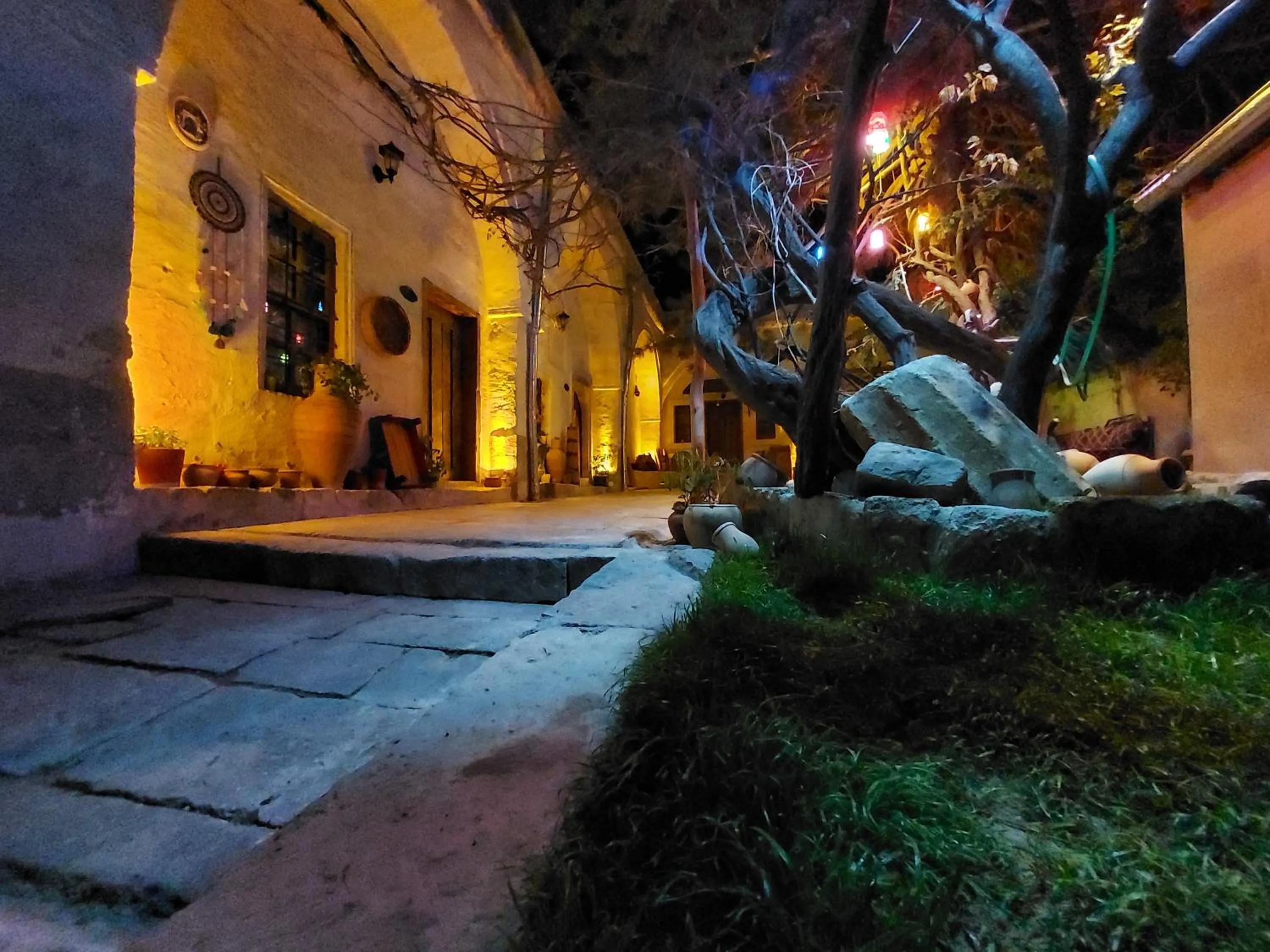 Property building in ARMEsos Cave Hotel
