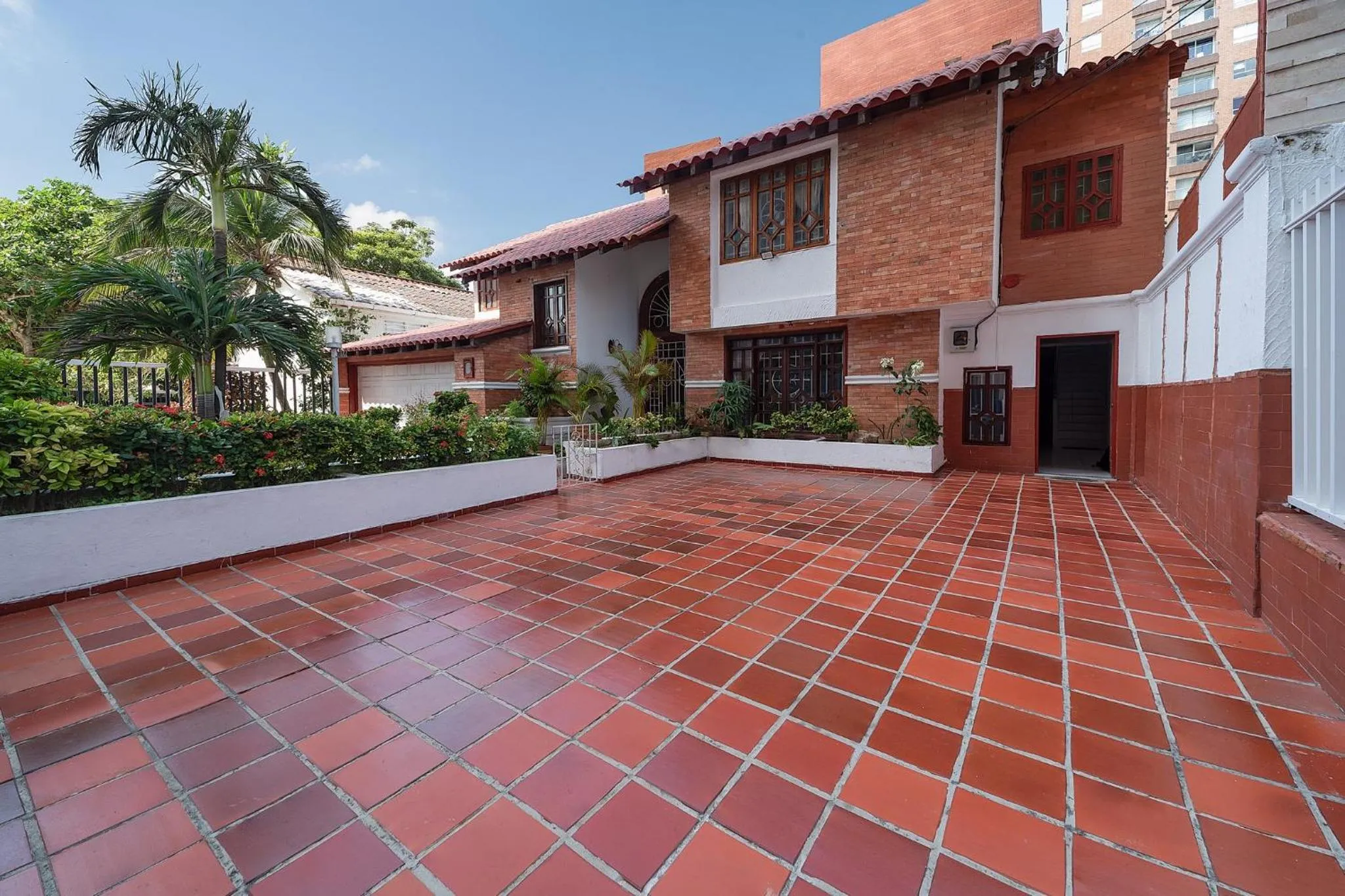 Property building in Villa Santos Apartaestudios