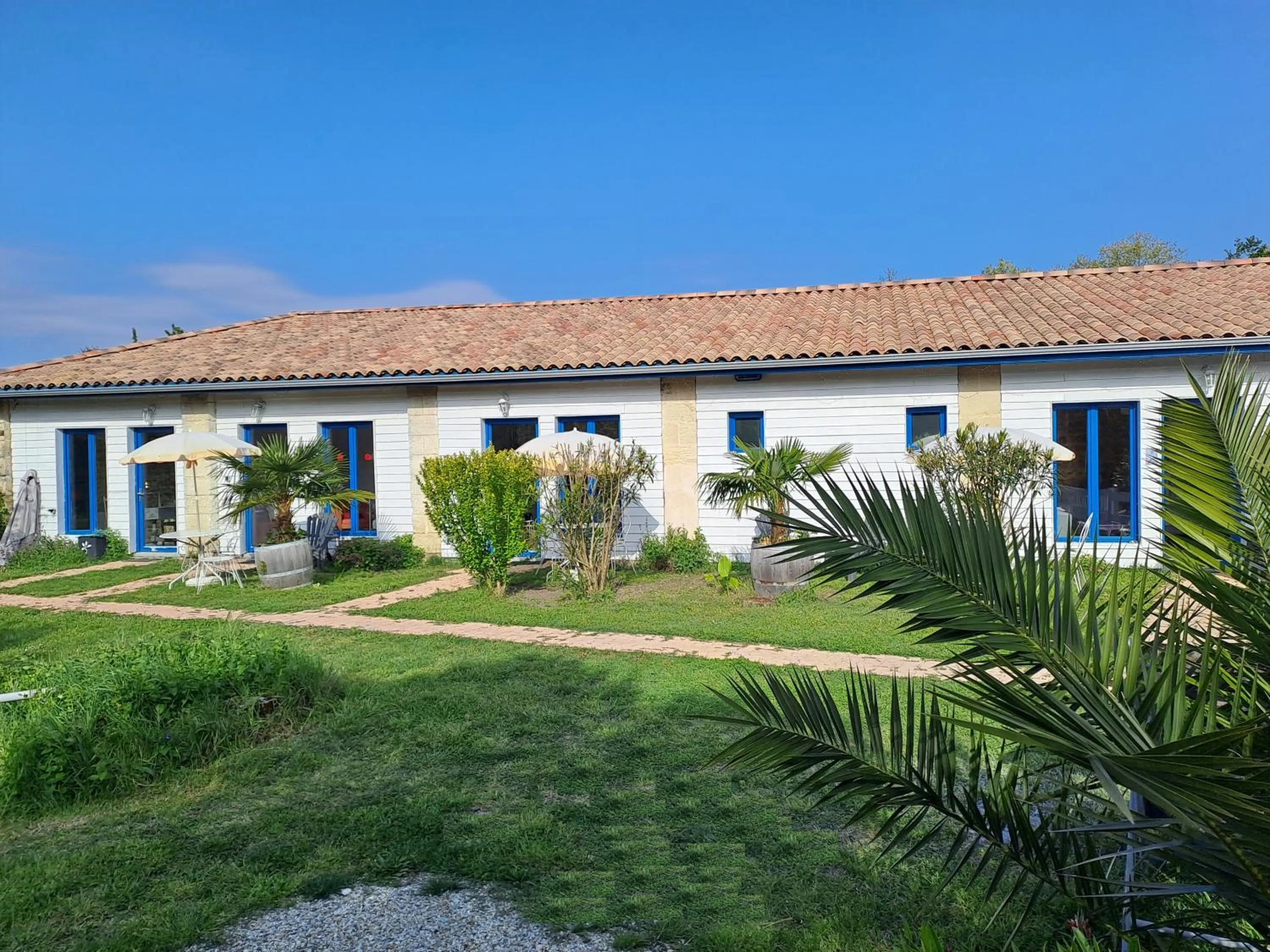 Property building in La Cadournaise