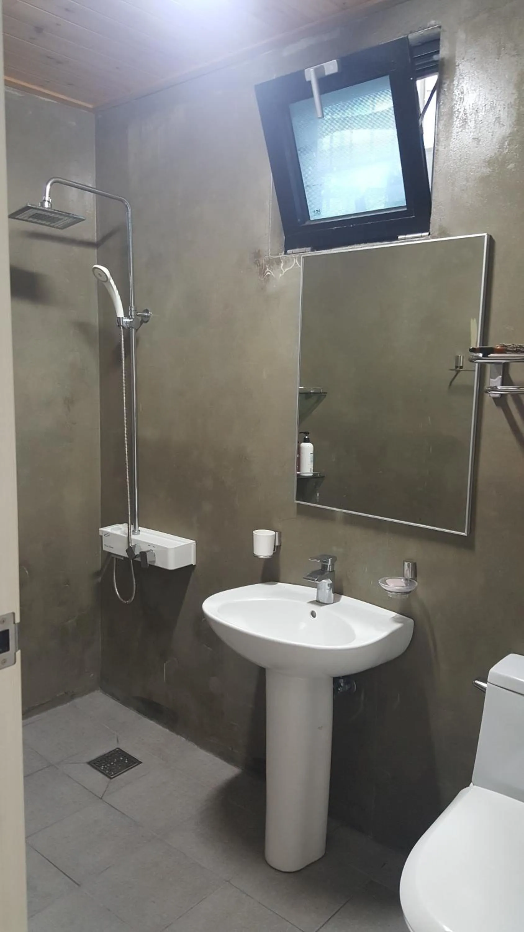 Bathroom in Medi Pension