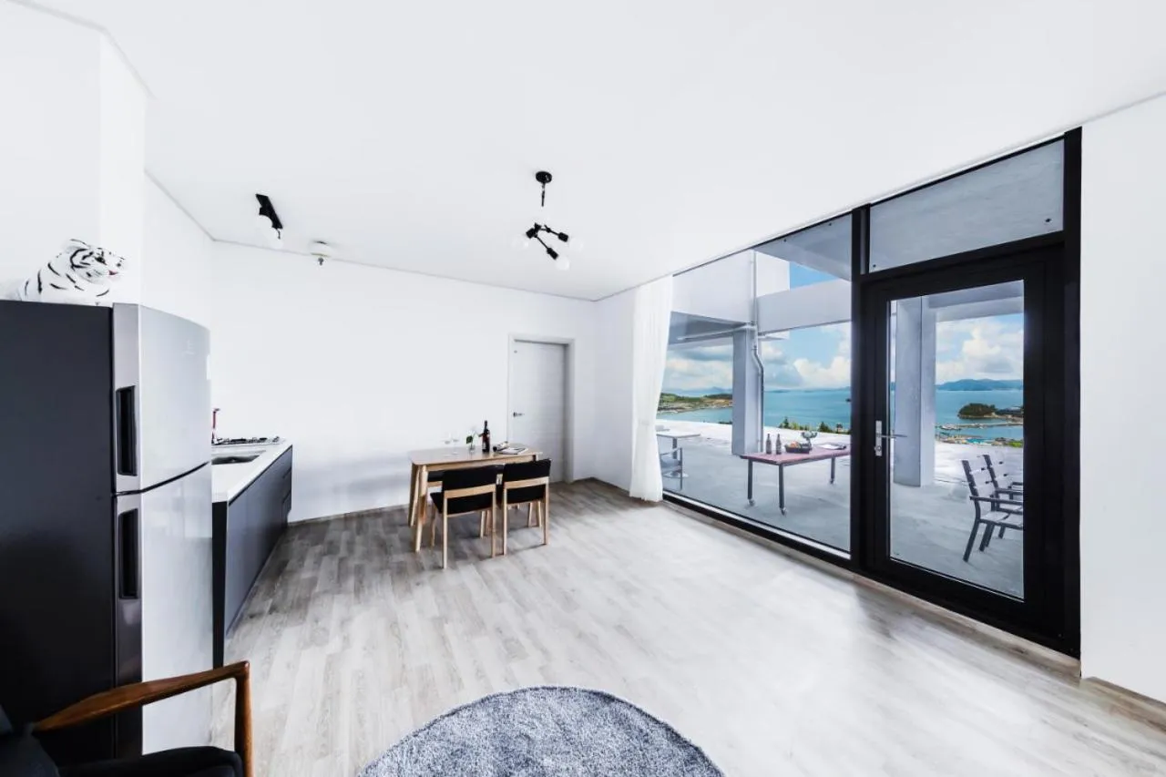 Dining Area in Medi Pension