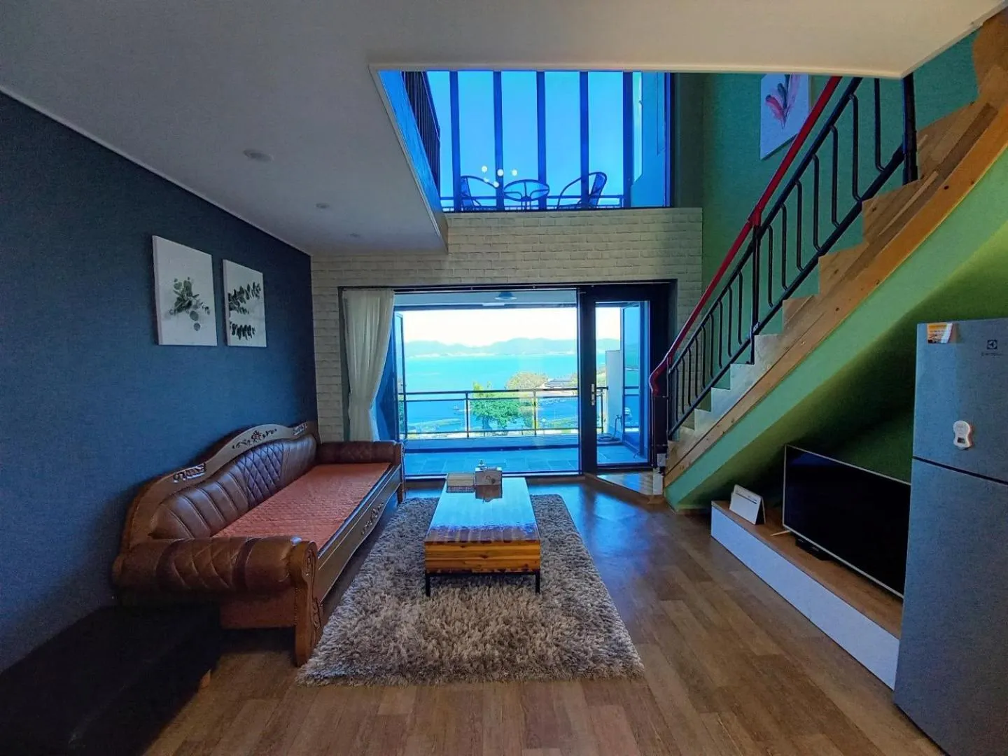 Seating Area in Medi Pension