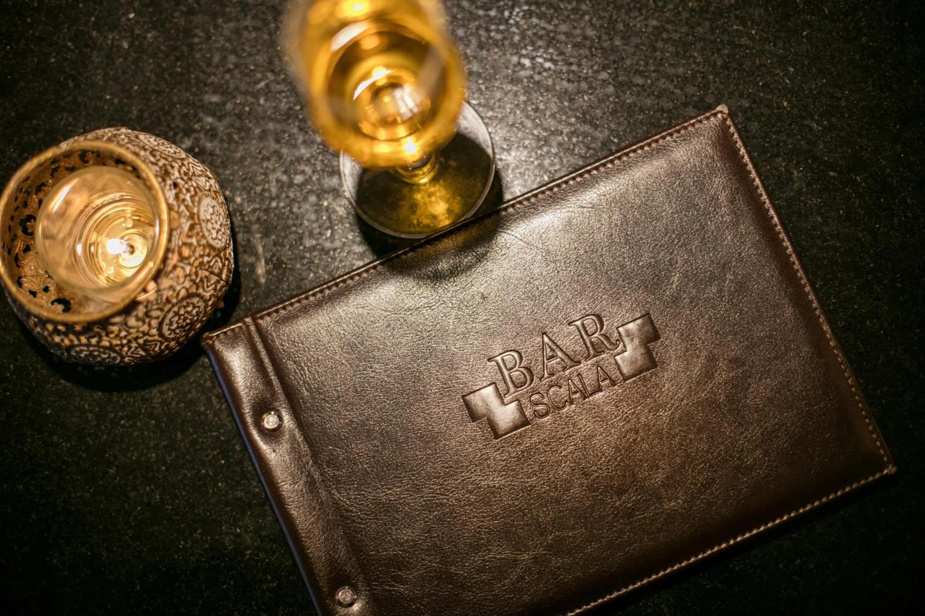 Lounge or bar in ARCOTEL Camino Stuttgart