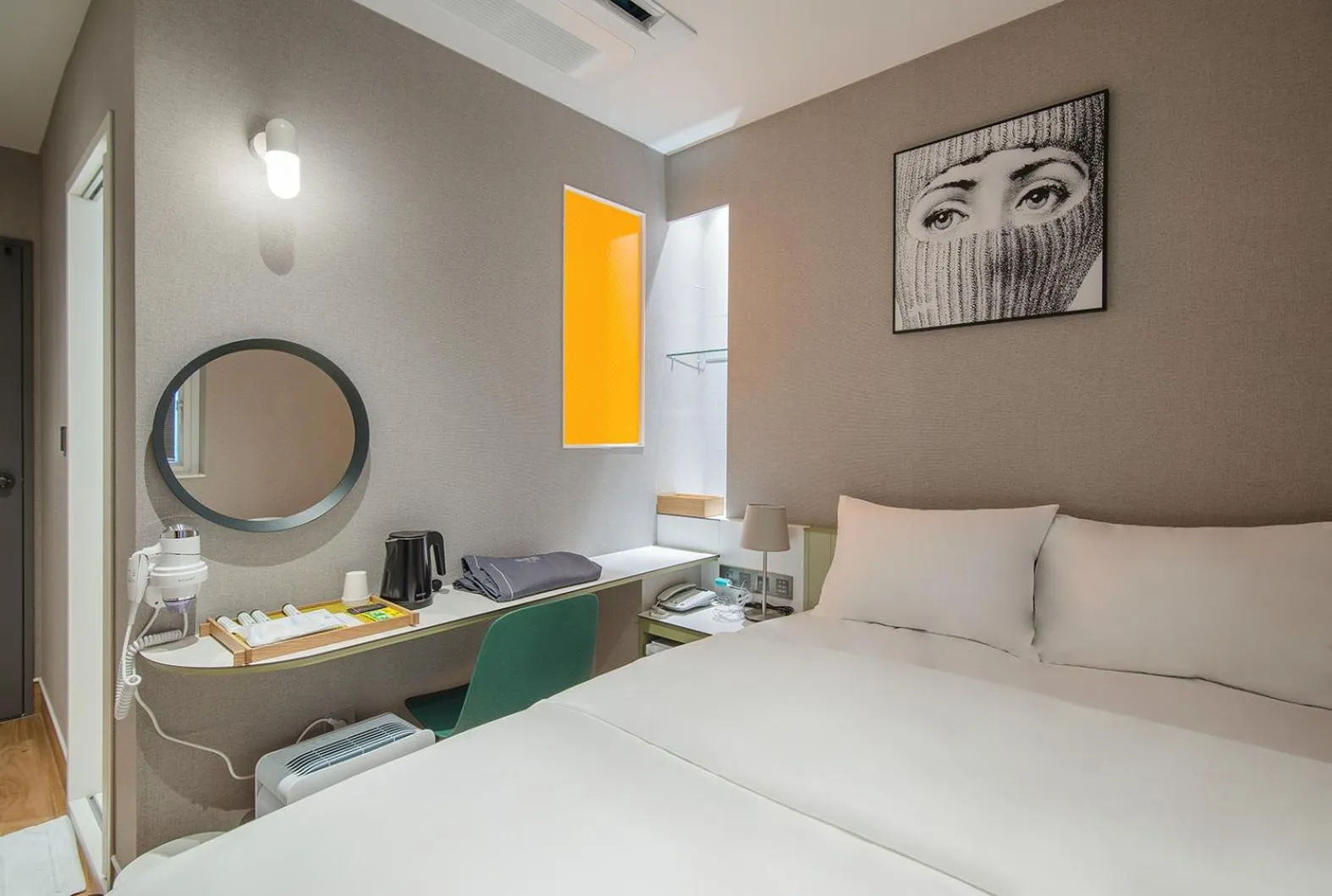 Bed in BLO BY BLO HOTEL