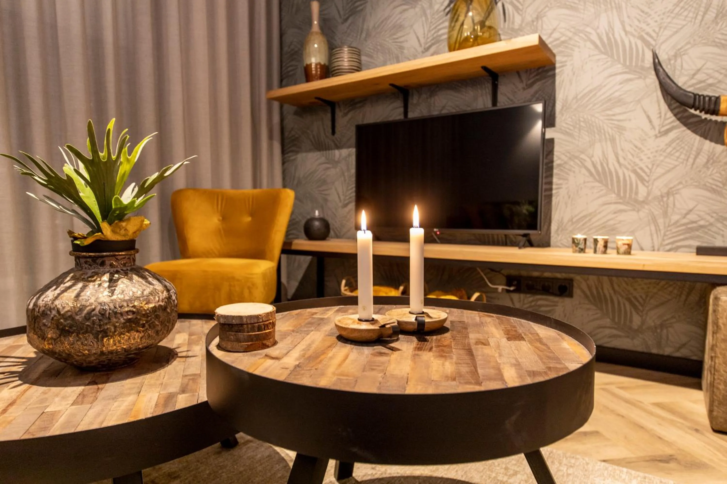 TV and multimedia in Astenblick Apartments Winterberg with sauna