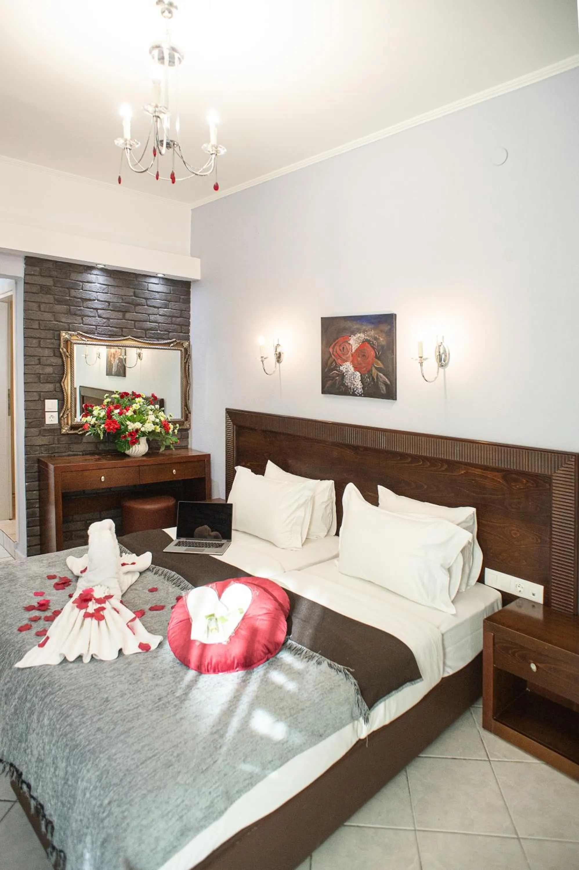 Bed in Hotel Pithari