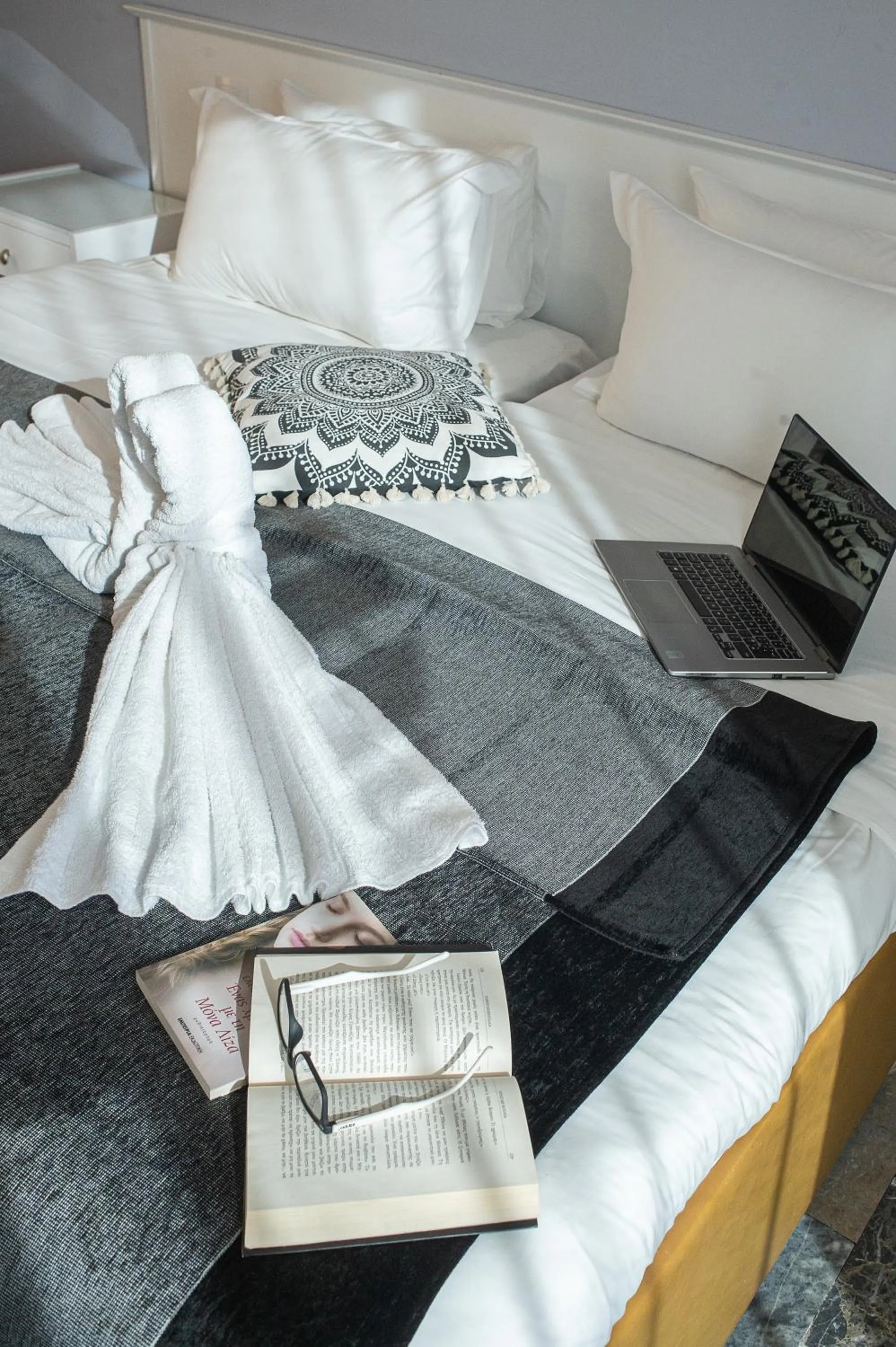 Bed in Hotel Pithari