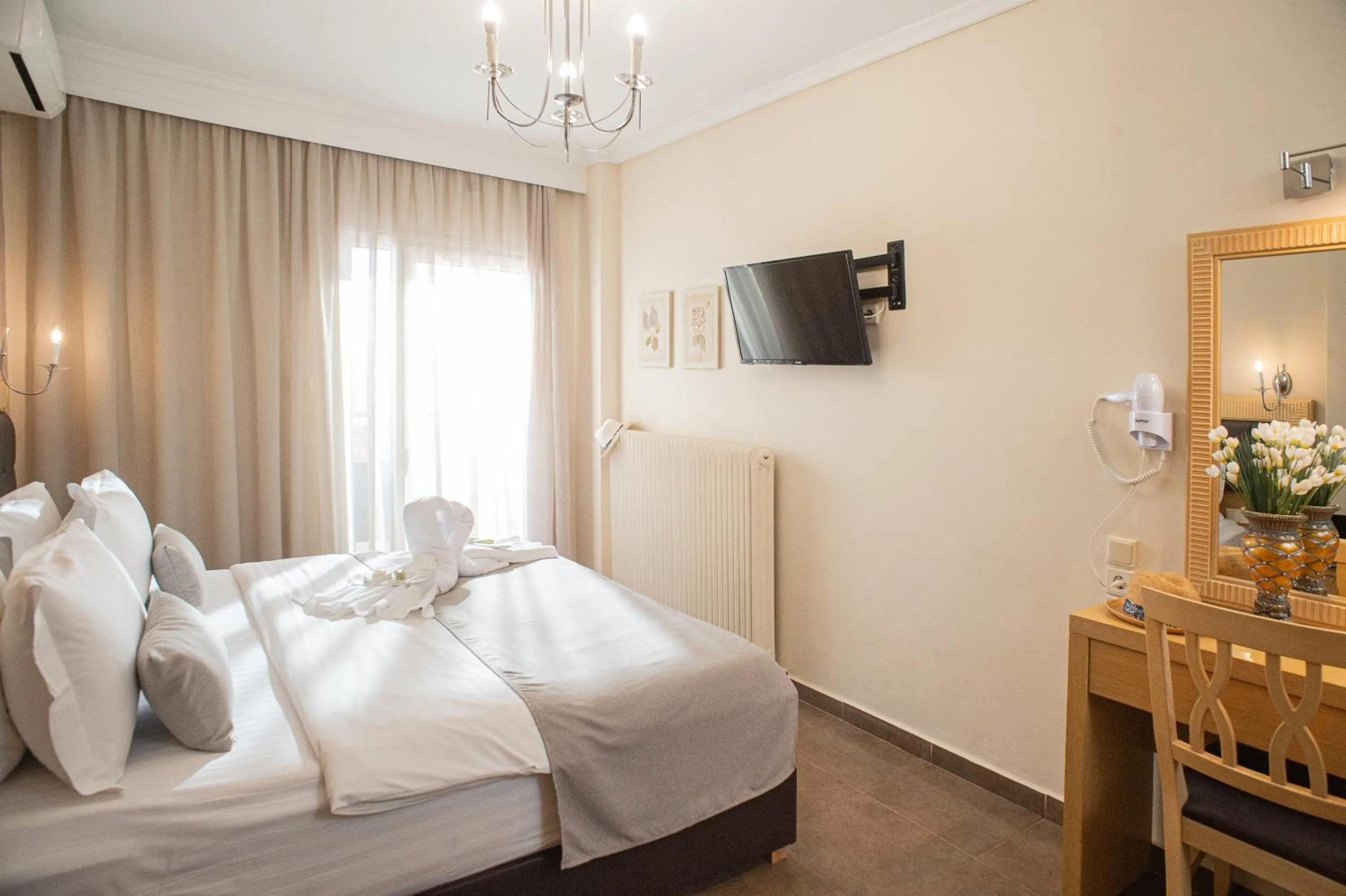 Bed in Hotel Pithari