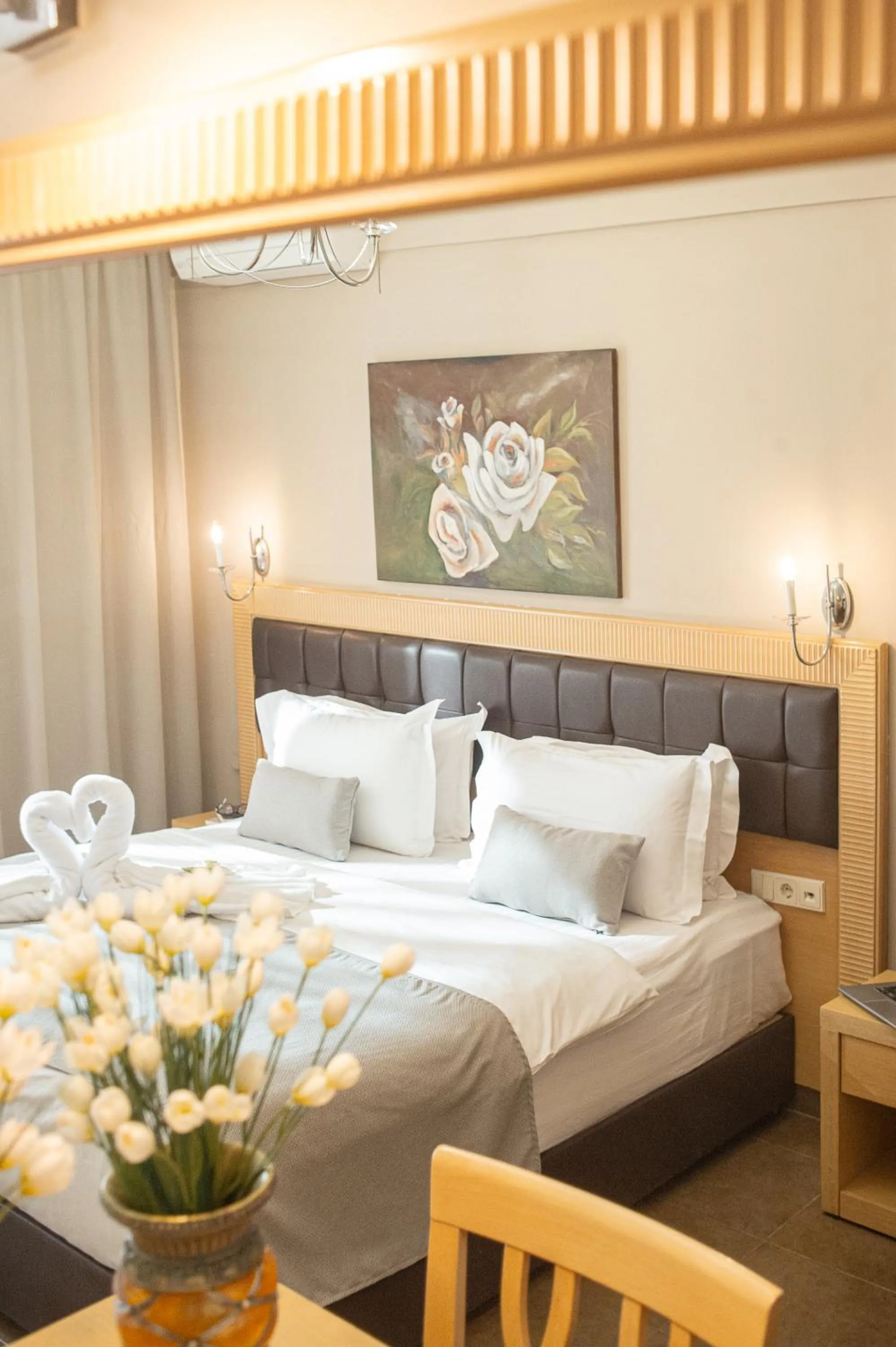 Bed in Hotel Pithari