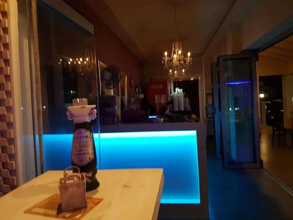 Lounge or bar in Hotel Pithari