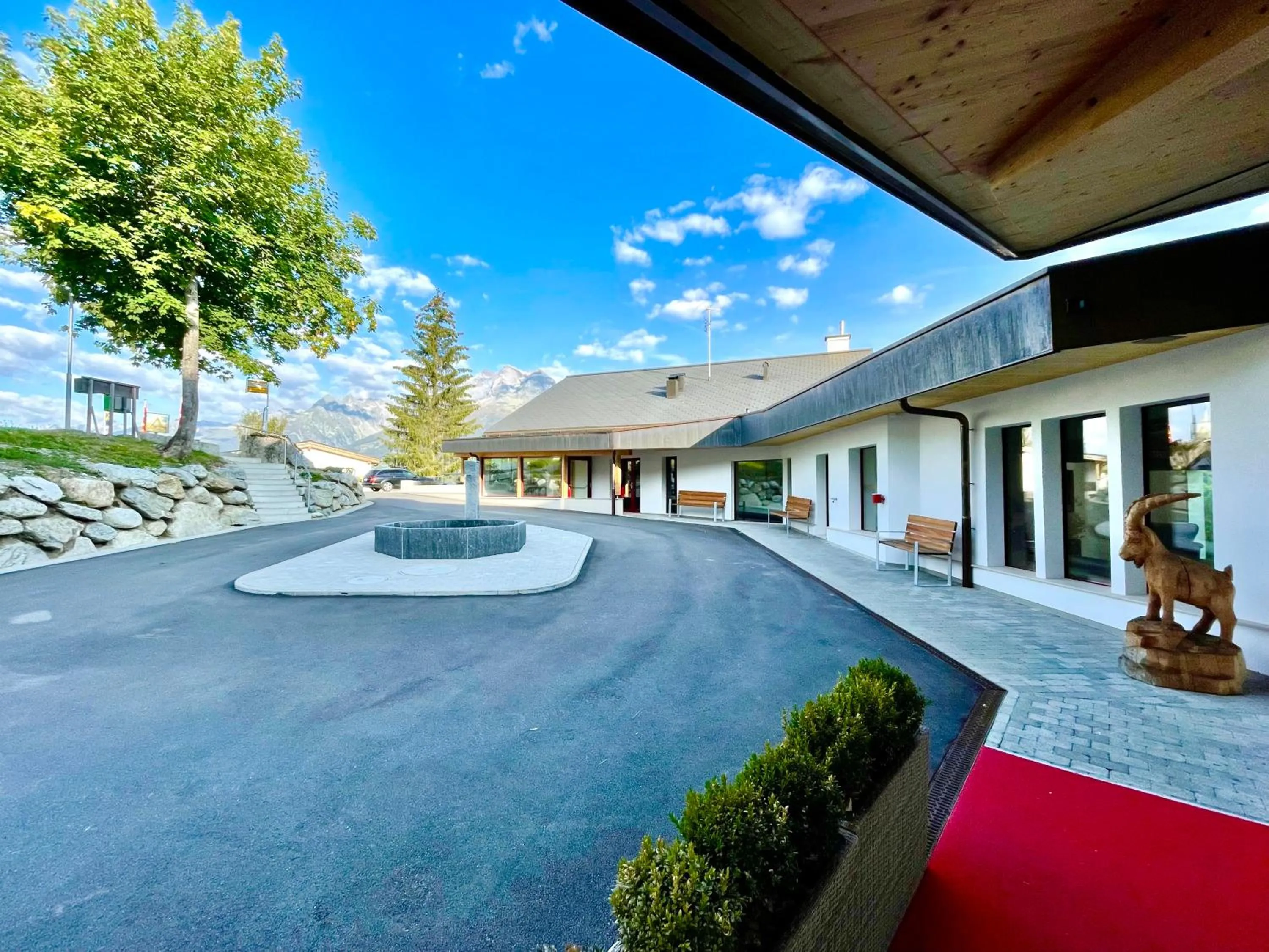 Facade/entrance in Alpenlodge Val Gronda