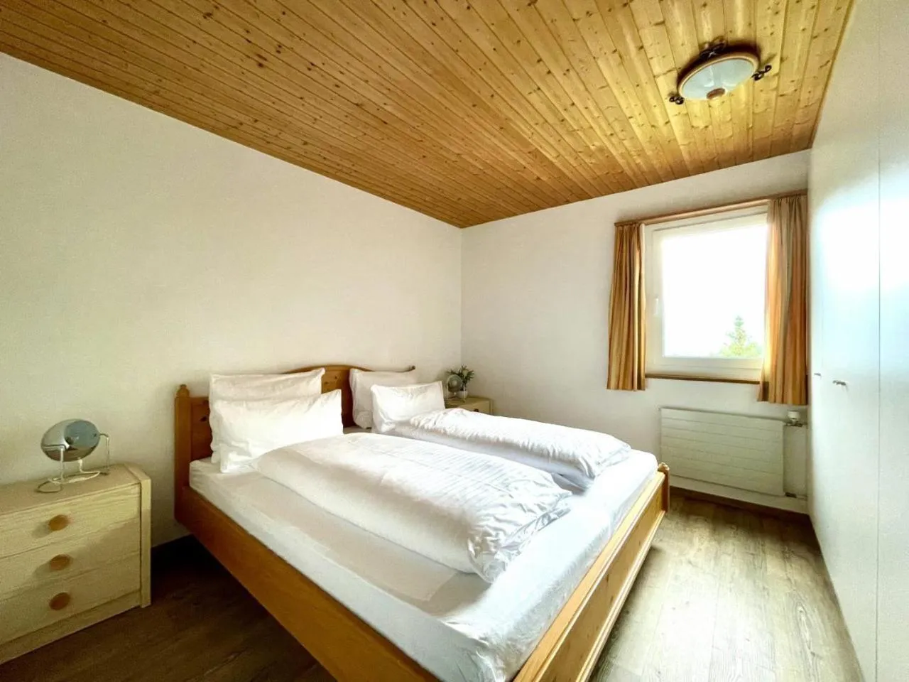 Bedroom, Bed in Alpenlodge Val Gronda