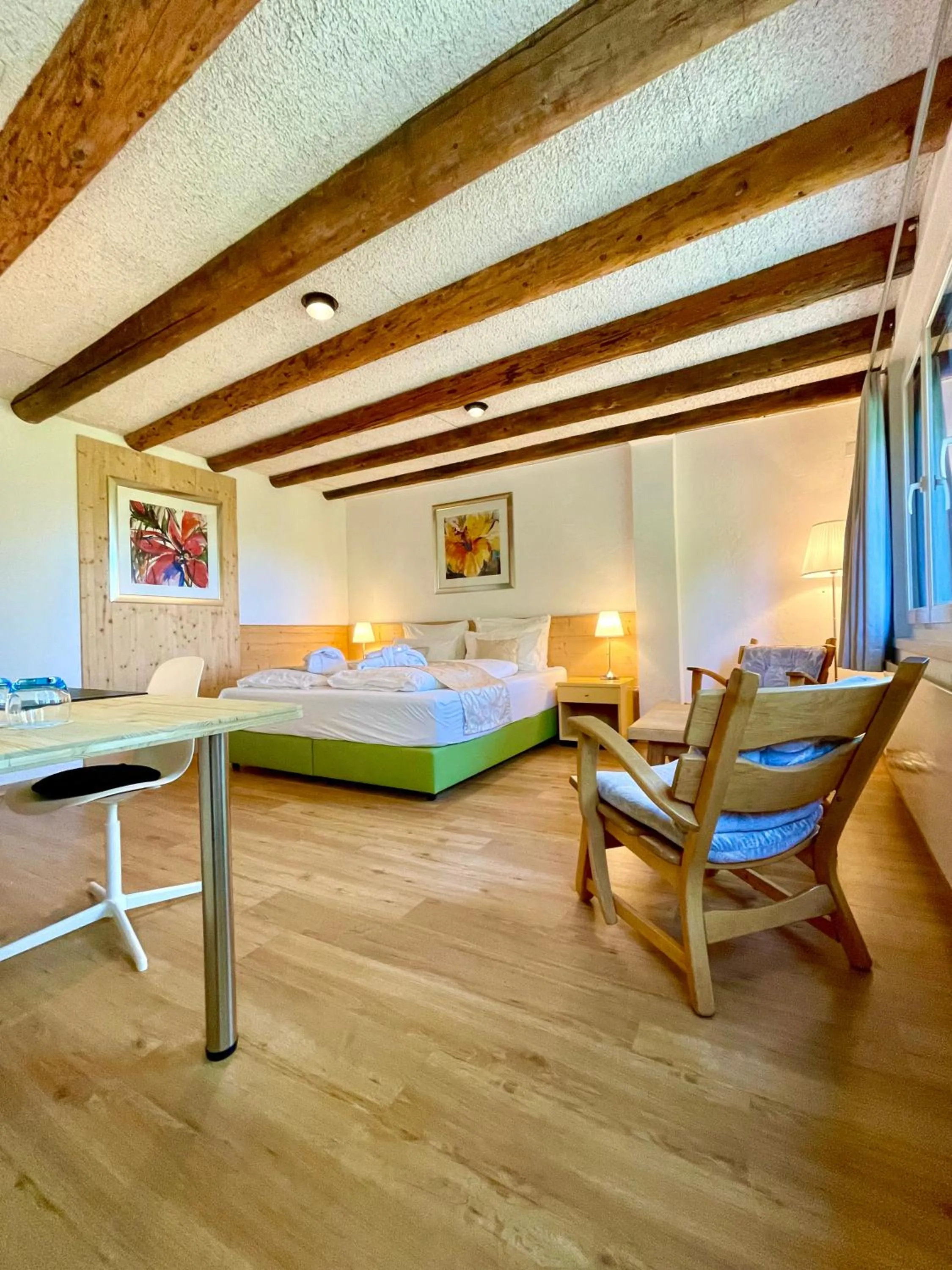 Bedroom, Bed in Alpenlodge Val Gronda