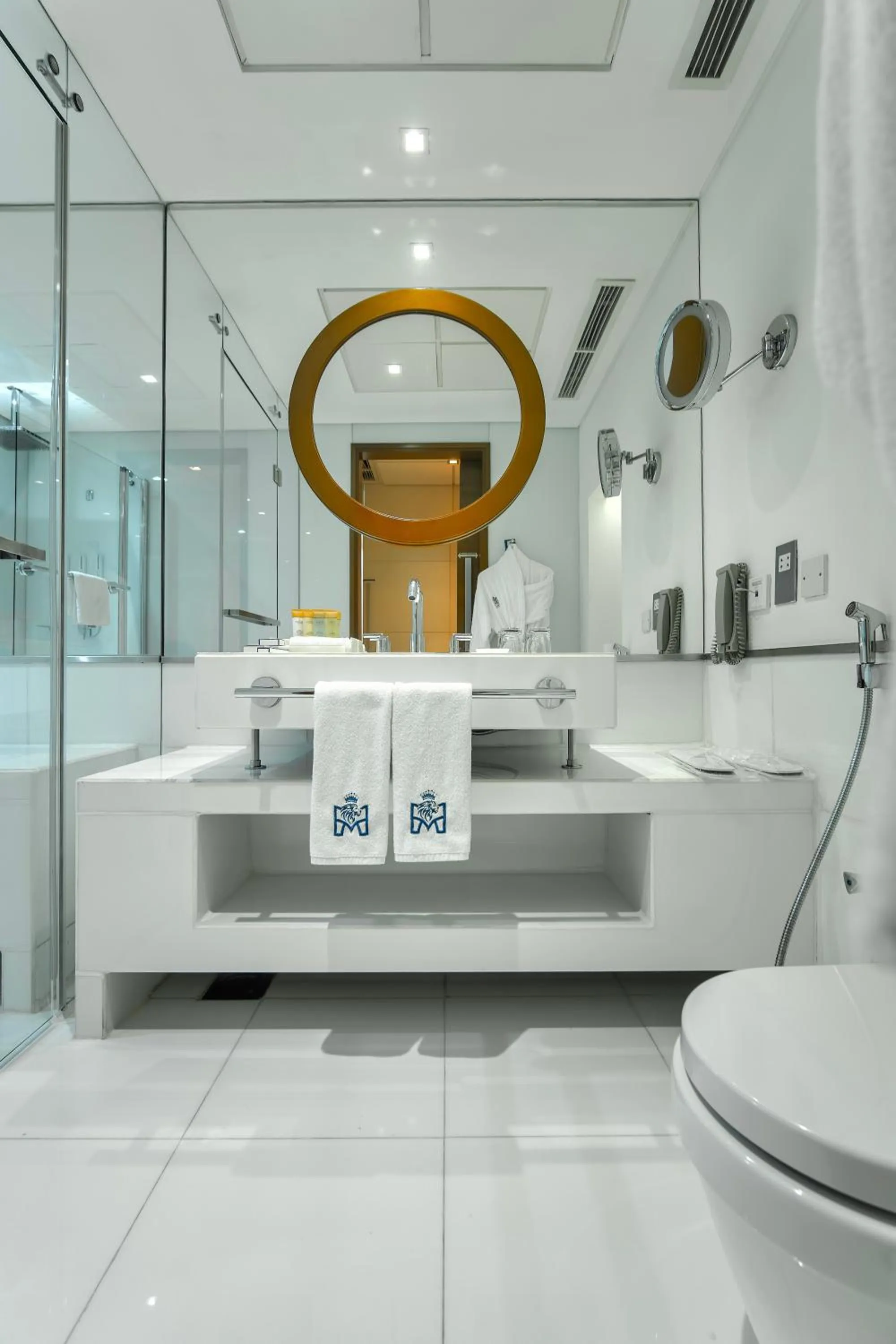 Bathroom in Majestic Premier Hotel Burdubai