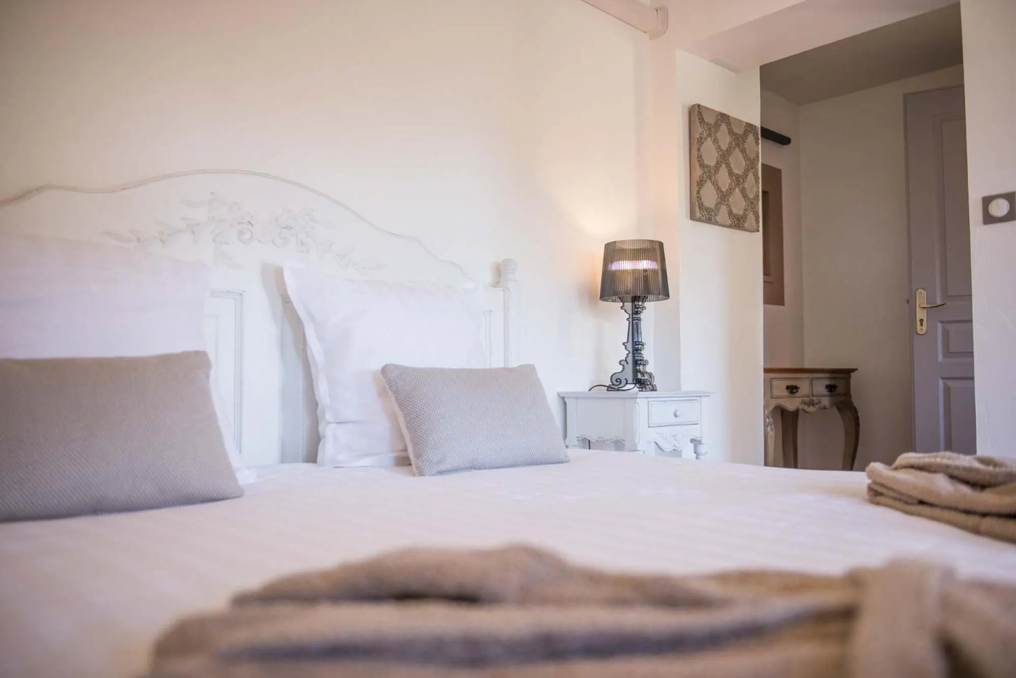 Bed in La Demeure de Cybèle - Gite de charme pour 10 personnes en Drôme Provençale