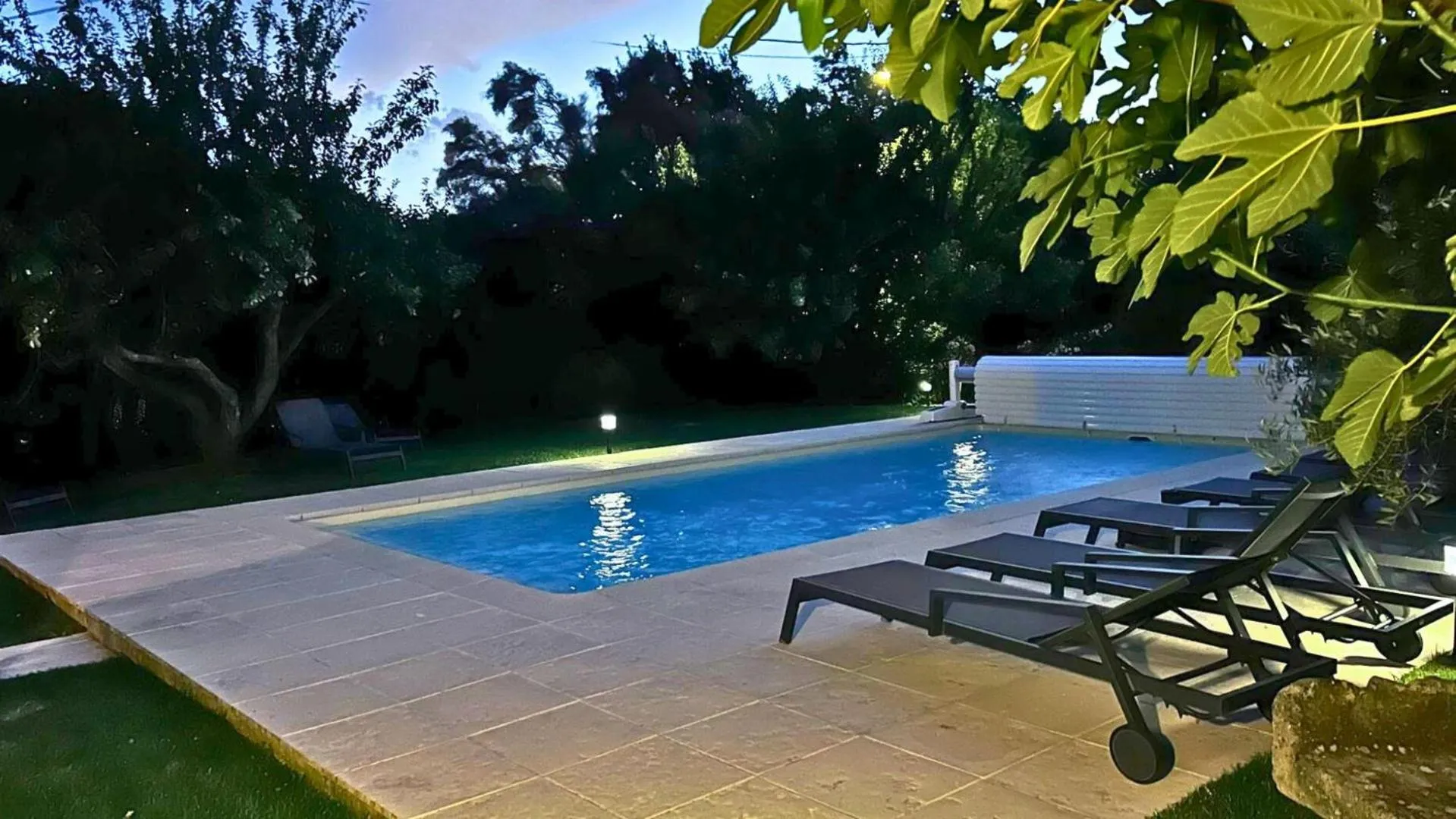 La Demeure de Cybèle - Gite de charme pour 10 personnes en Drôme Provençale