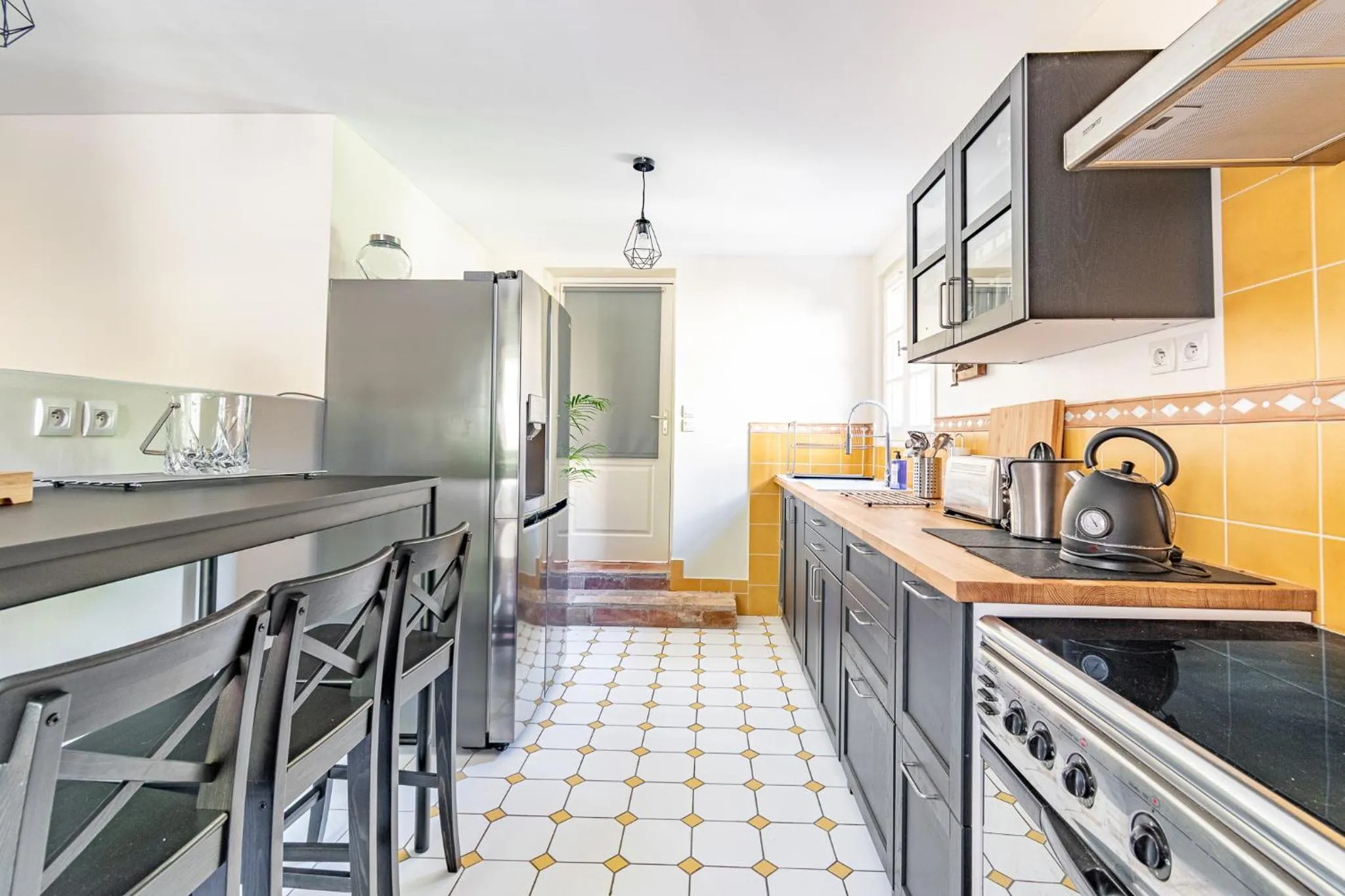 La Demeure de Cybèle - Gite de charme pour 10 personnes en Drôme Provençale