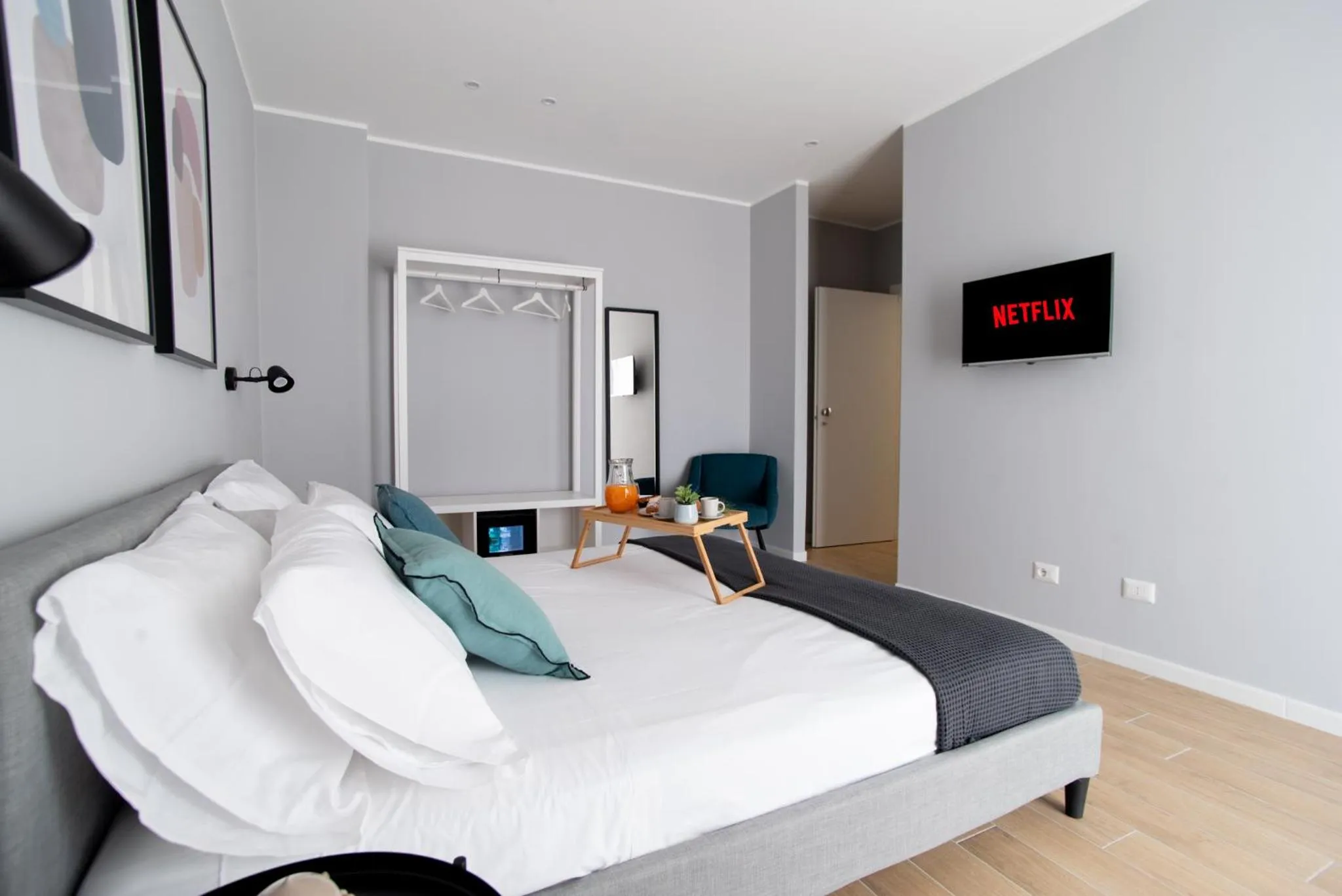 Bedroom, Bed in Il Pumo - Apulian Rooms Bari Piazza Moro