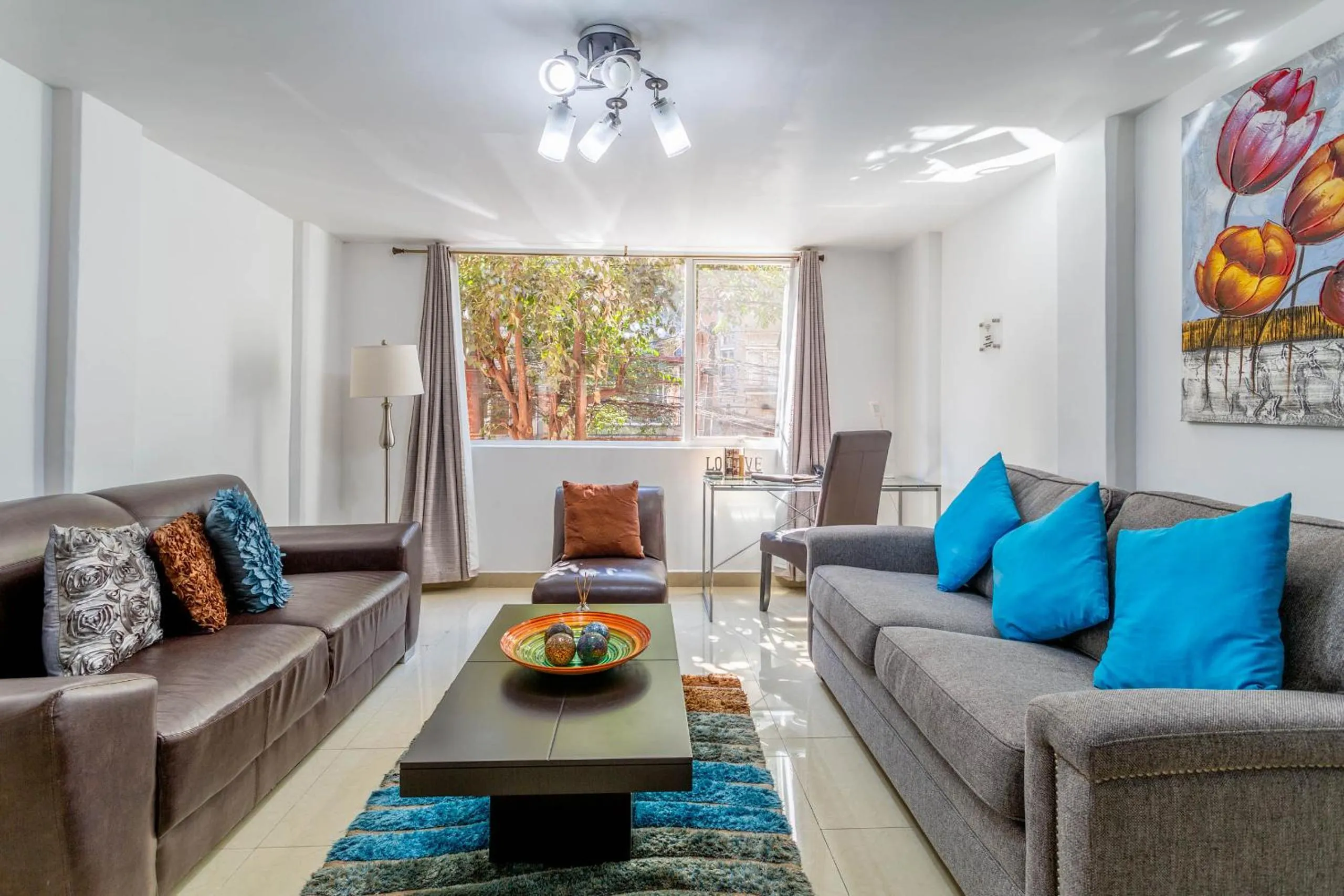 Living room in Suites 259 Condesa