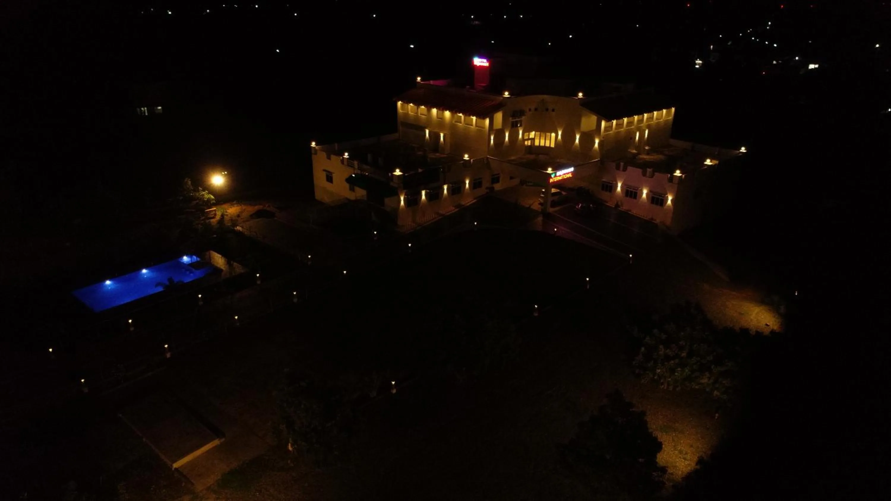 Hotel Rajeswari International
