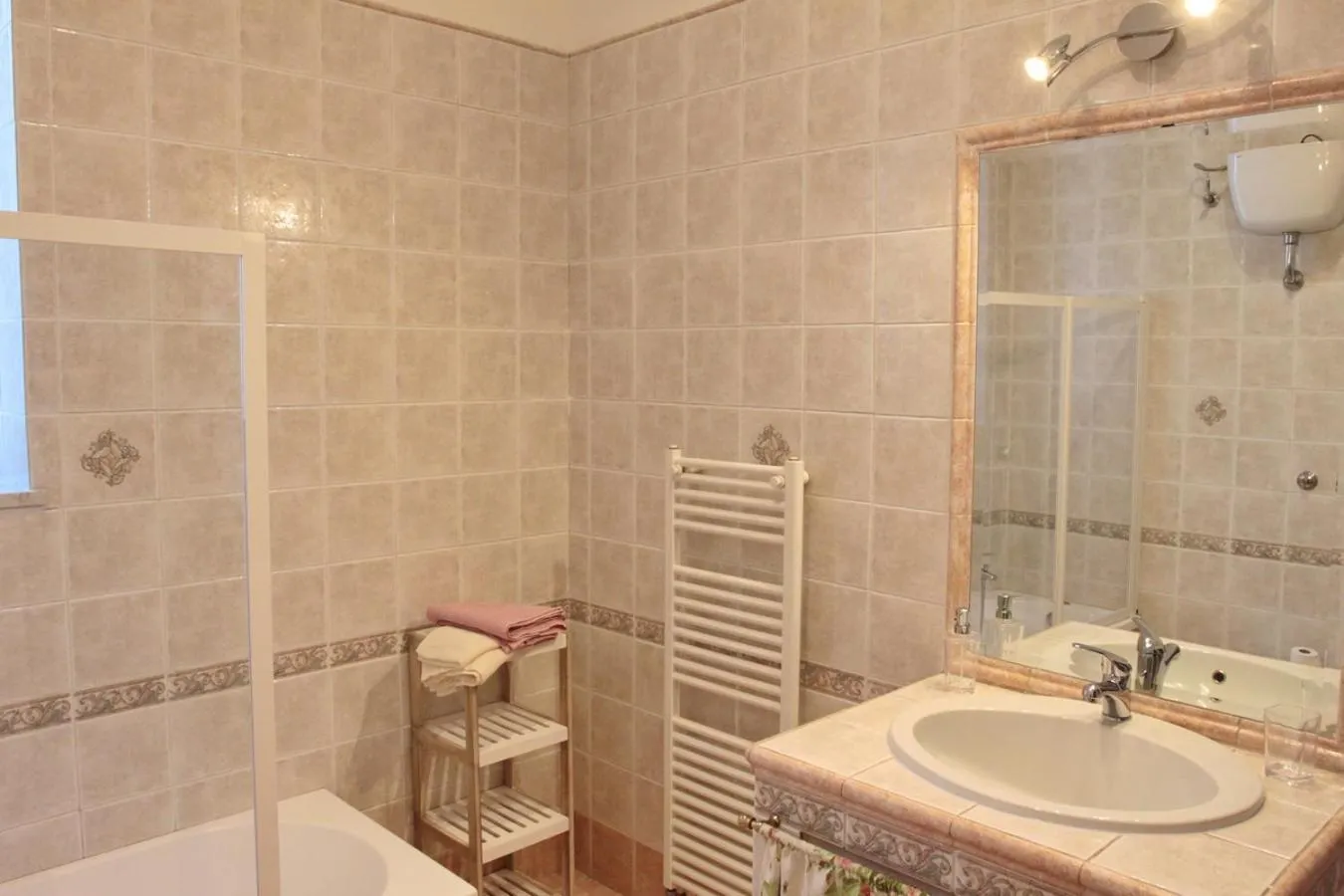 Bathroom in Casa Parthenope