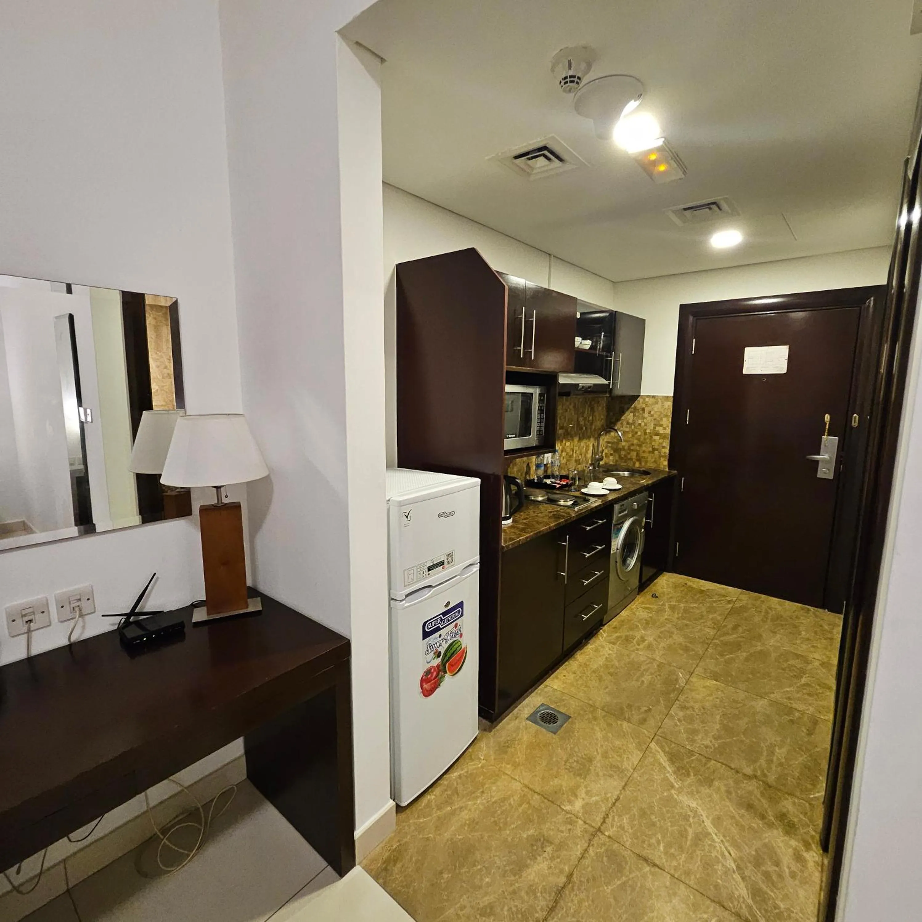 Kitchen or kitchenette in Tulip Creek Hotel Apartments