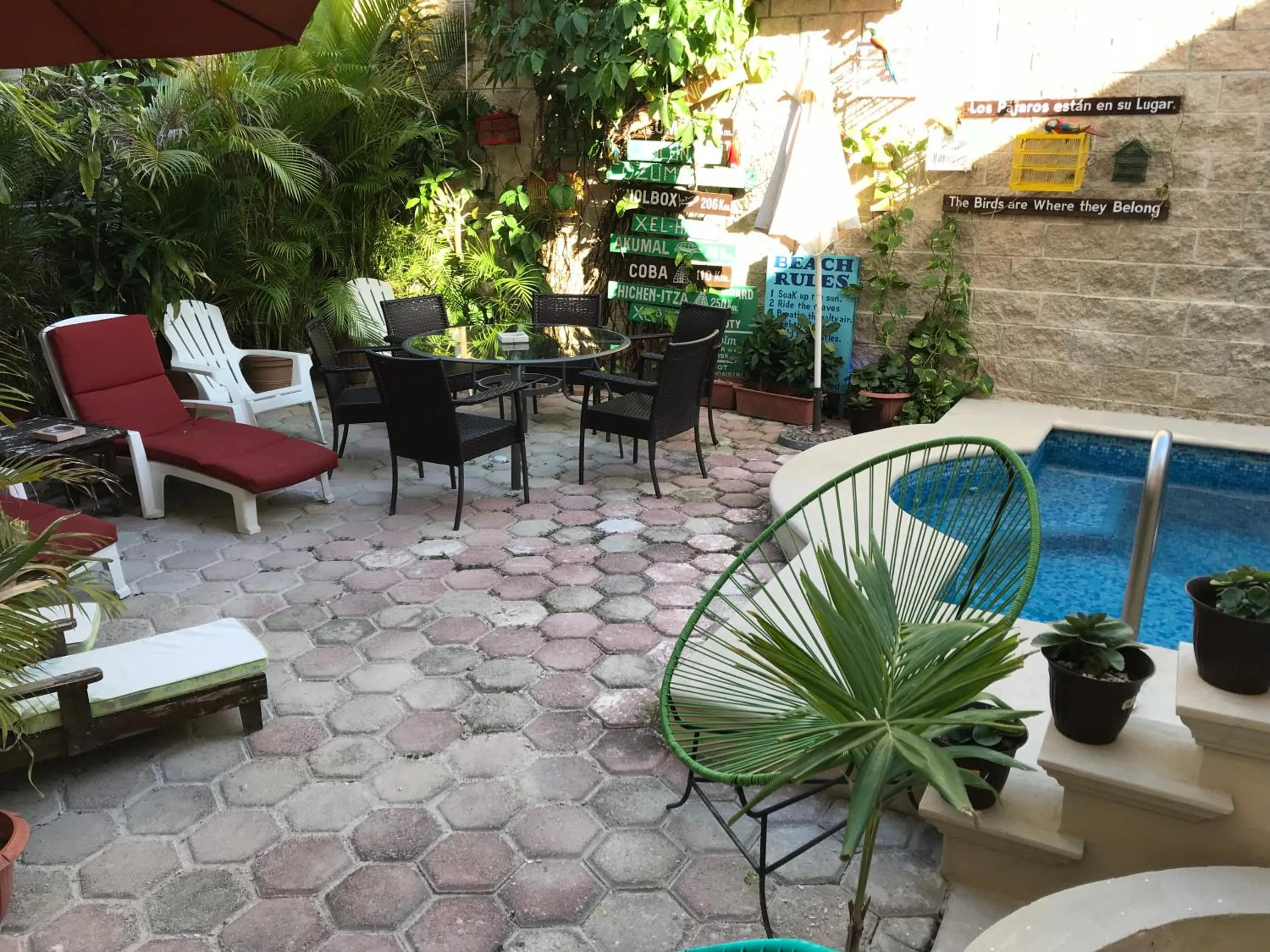 Patio in Suites Fenicia