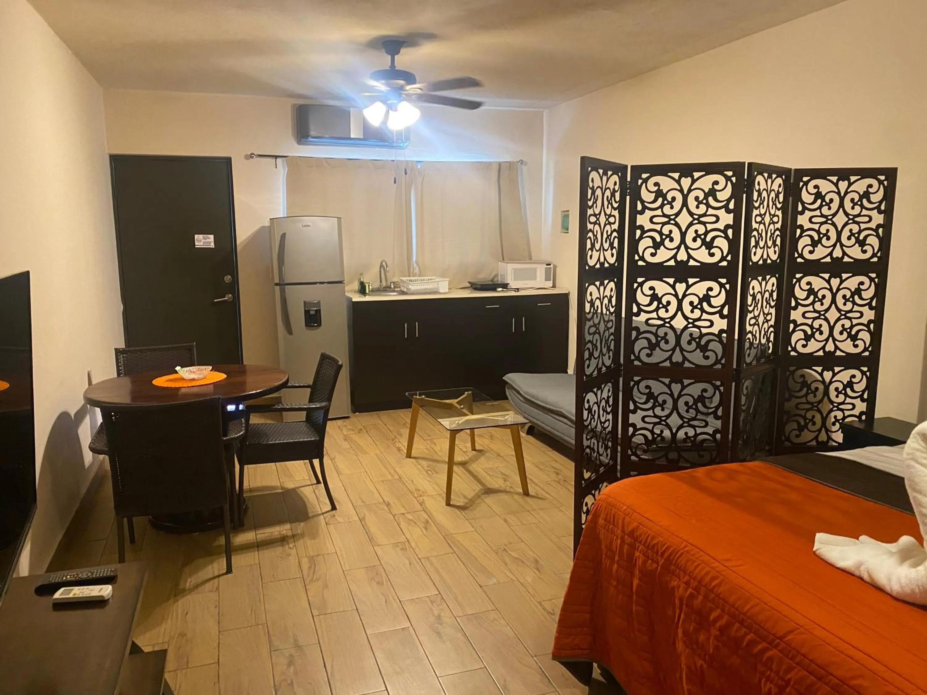 Bed in Suites Fenicia