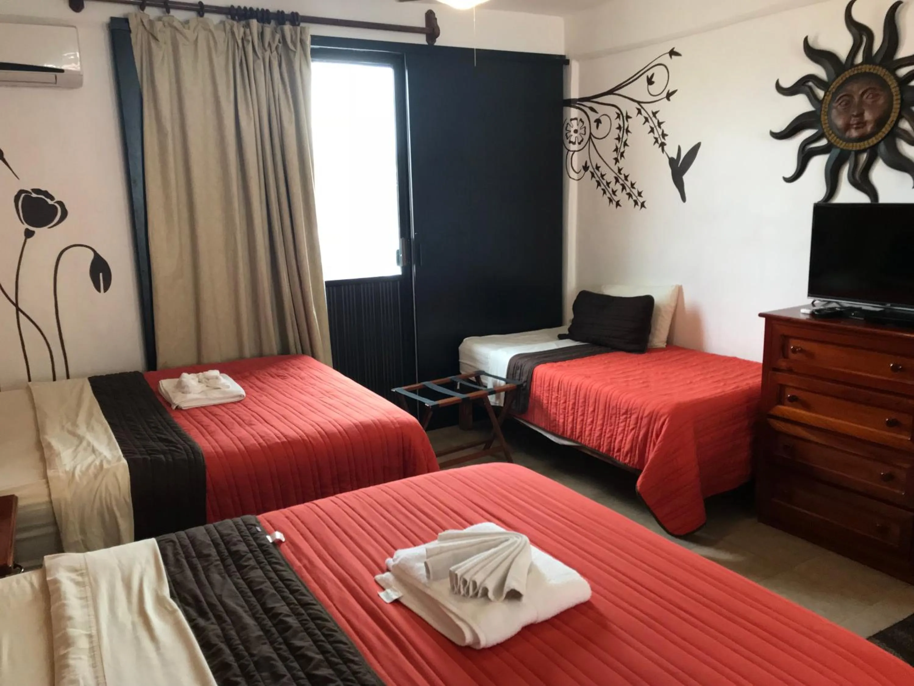 Decorative detail, Bed in Suites Fenicia