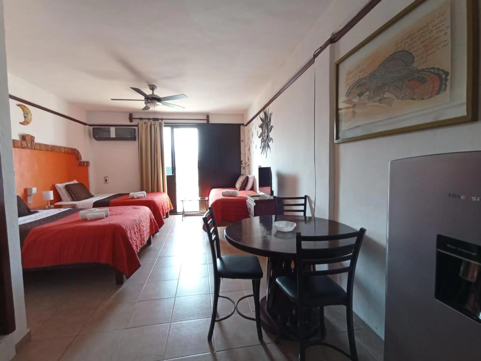 Bed in Suites Fenicia