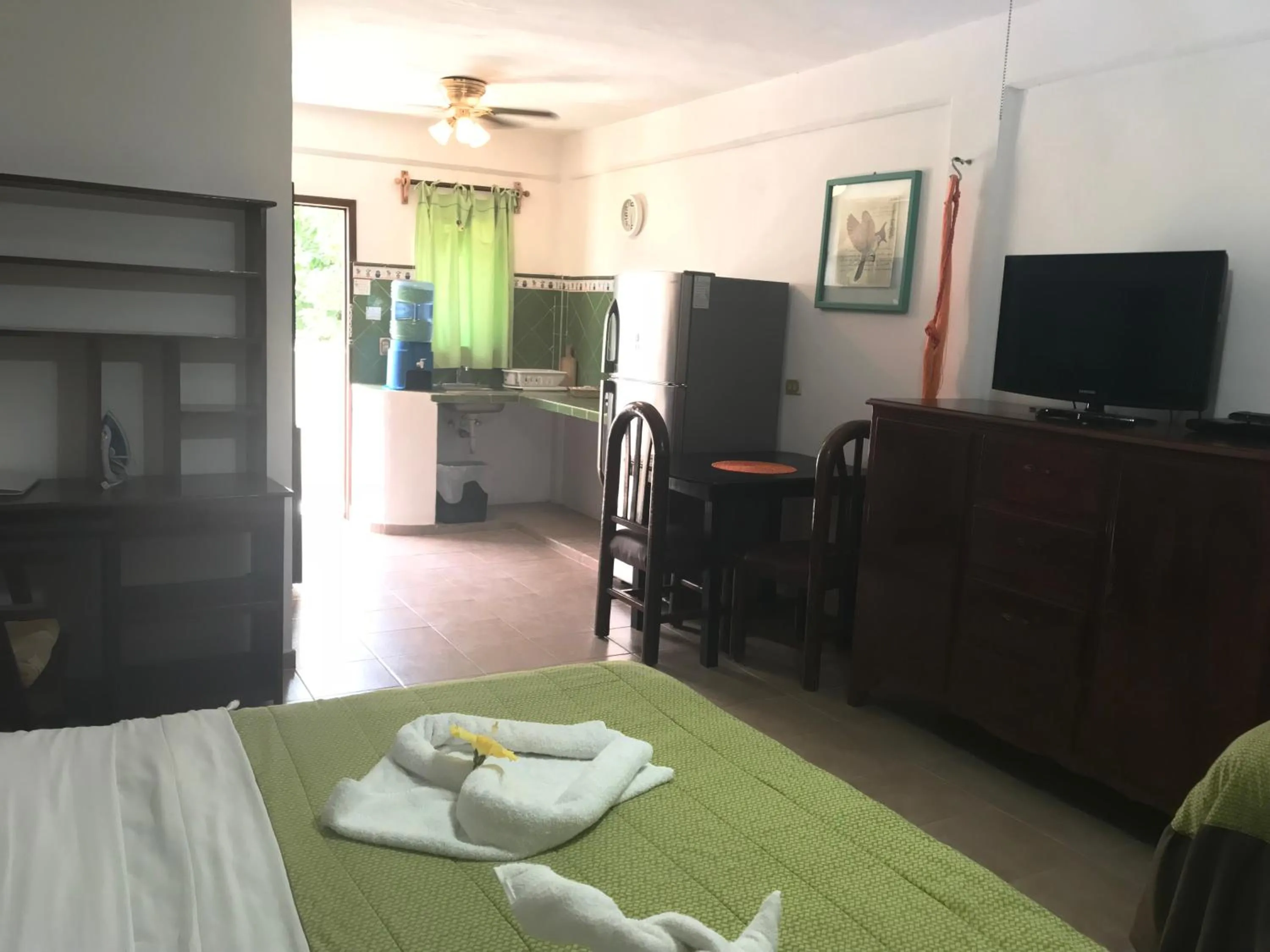 Bed in Suites Fenicia