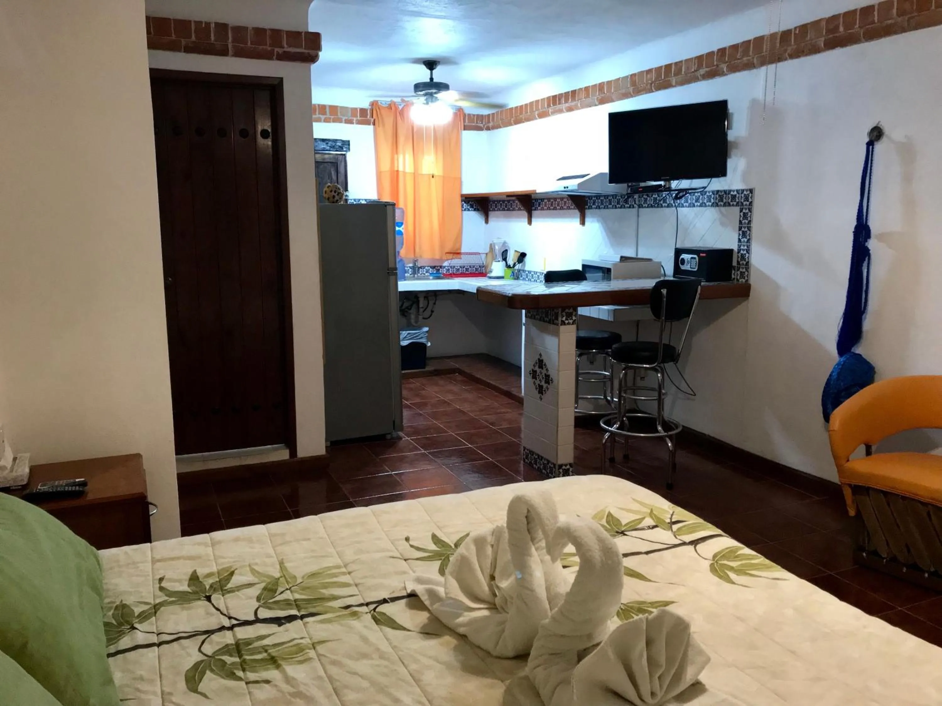 Bed in Suites Fenicia