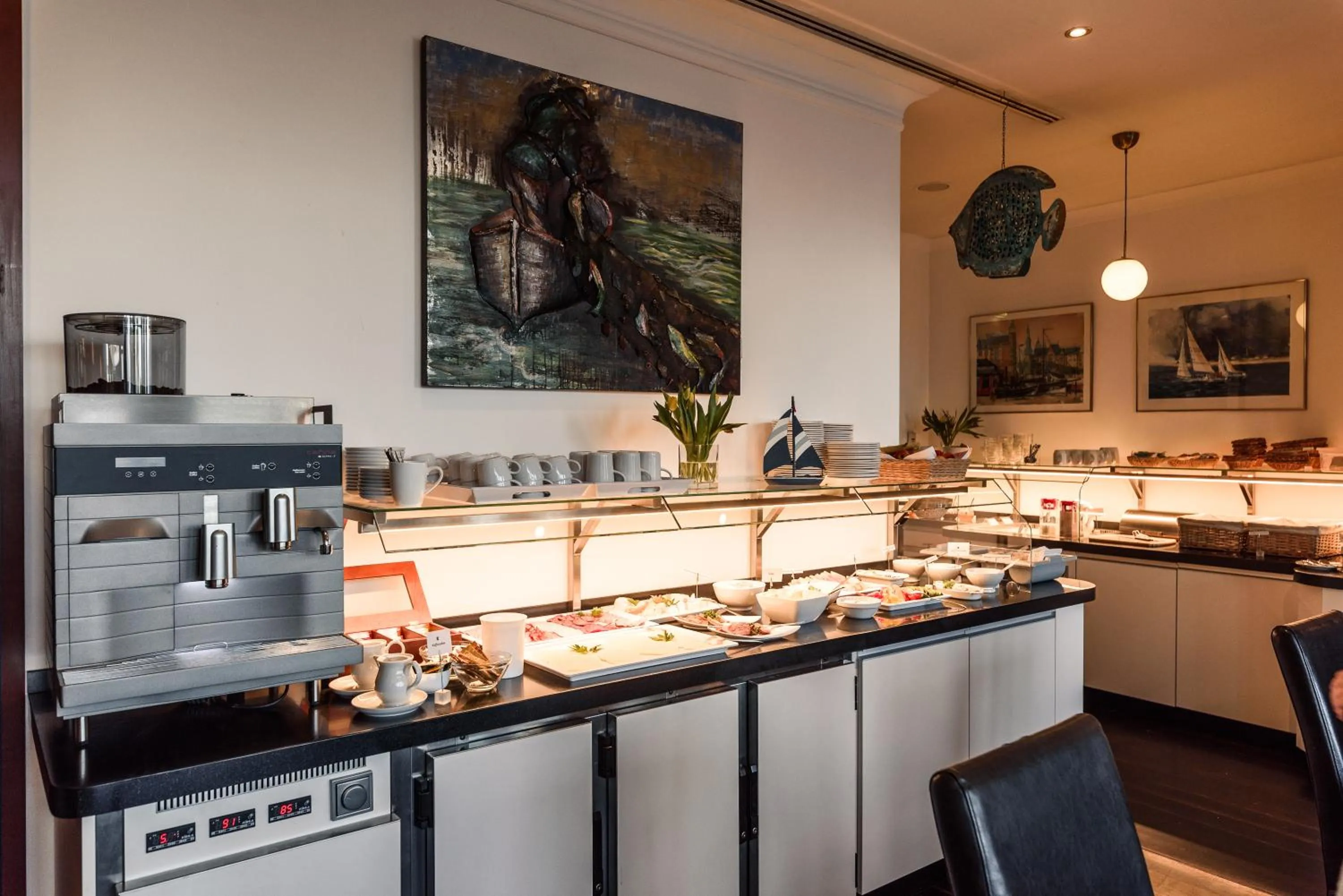 Restaurant/places to eat in Hotel Asgard's Meereswarte