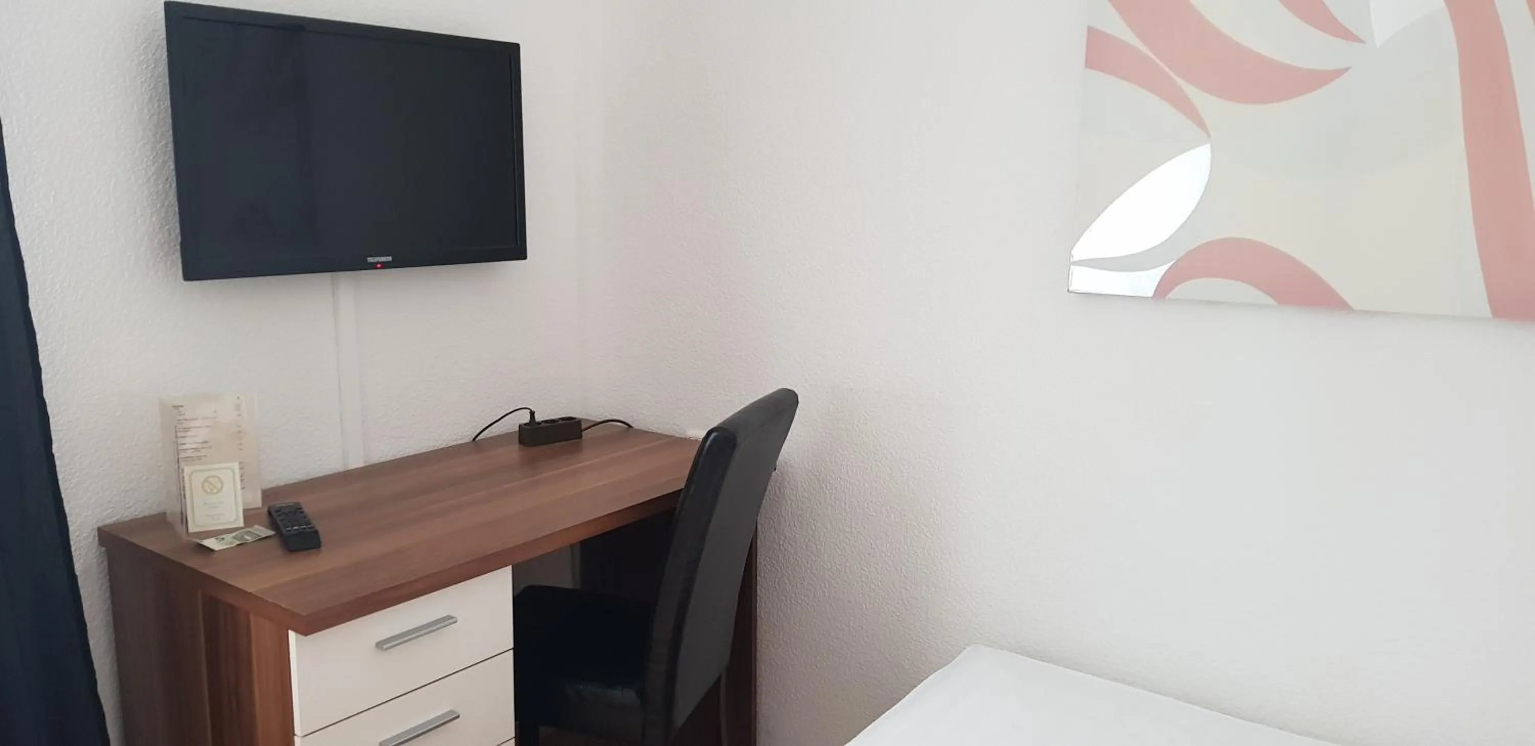 Decorative detail, Bed in Hotel Cherusker Hof