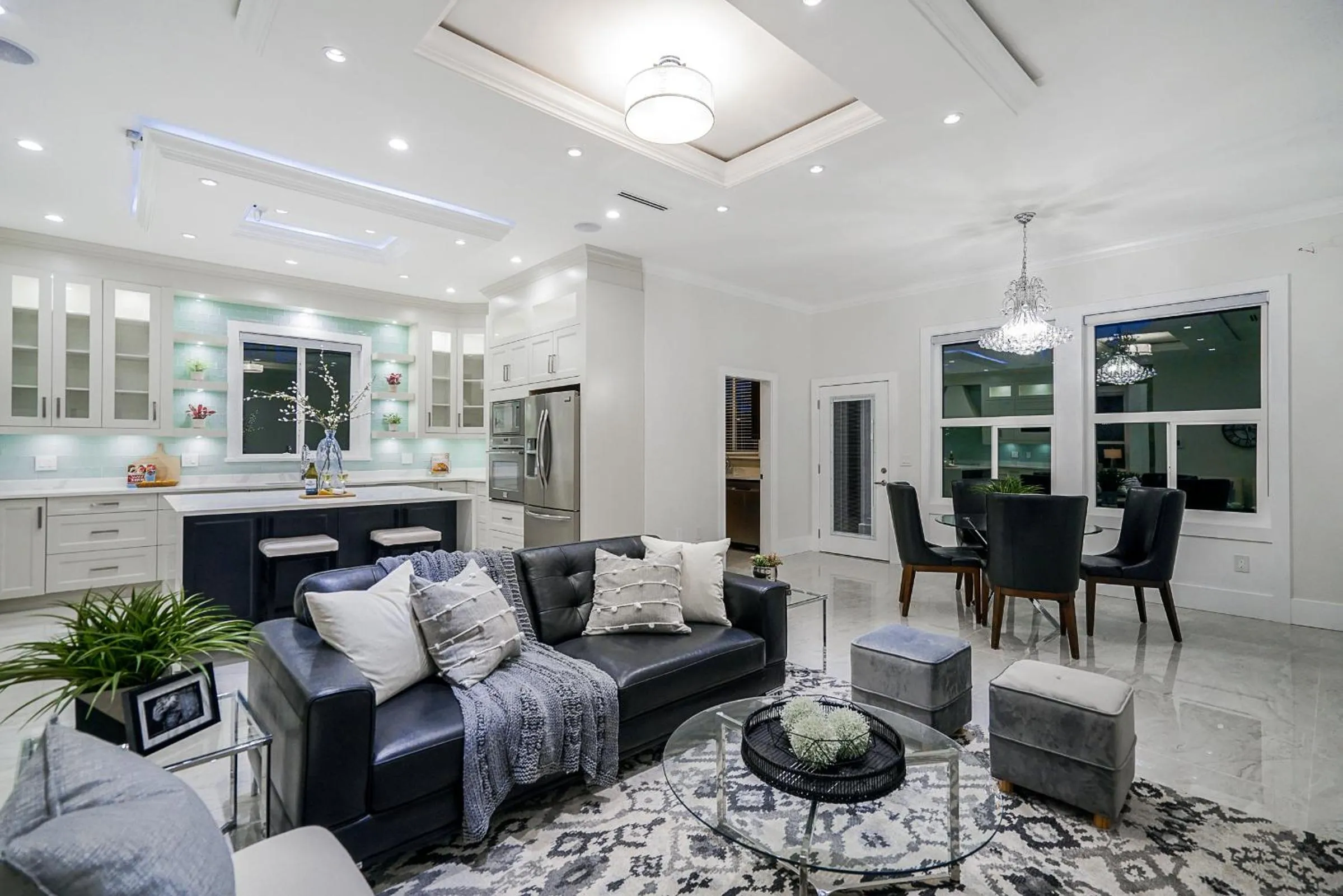 TV and multimedia in Sun suite