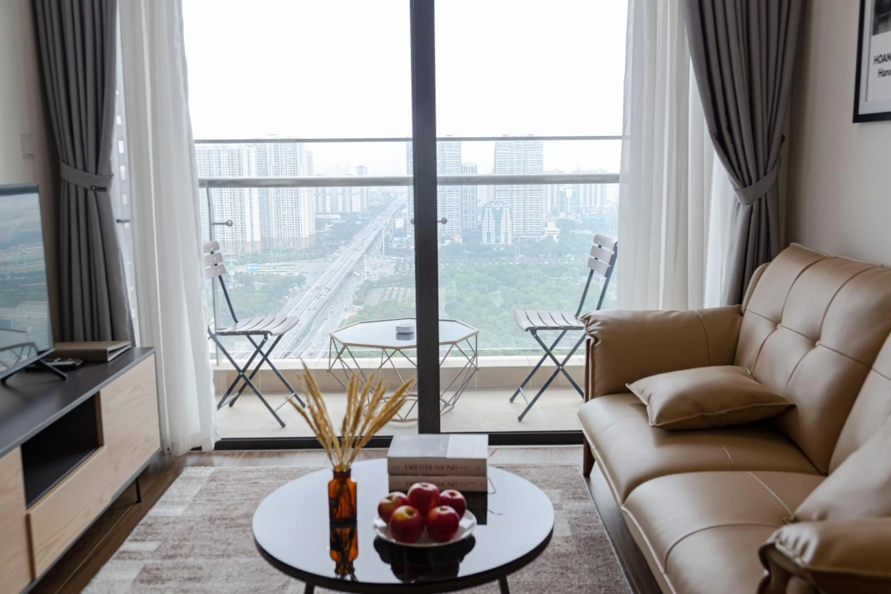 Balcony/Terrace in Aspaces Serviced Apartments - Vinhomes West Point