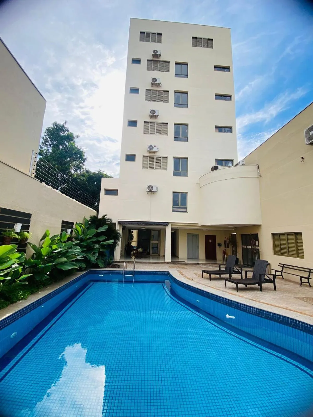 Pool view in Hotel Piratininga Avenida Amazonas - Rondonópolis