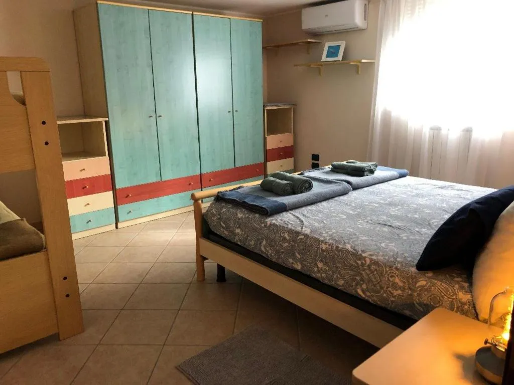 Bed in Villa Grandiosa FC