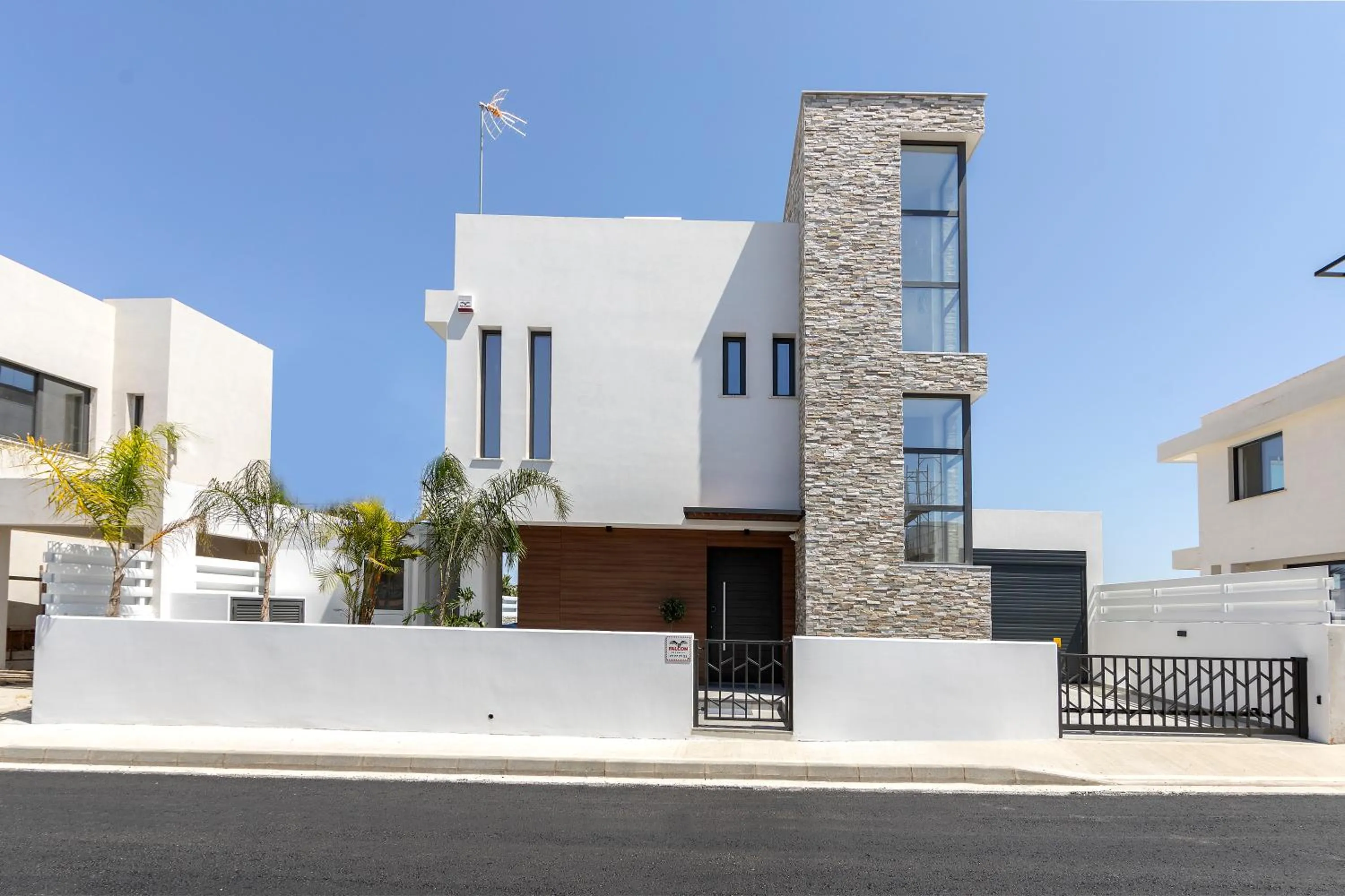 Property building in Chris Le Mare Gold Luxury Villa