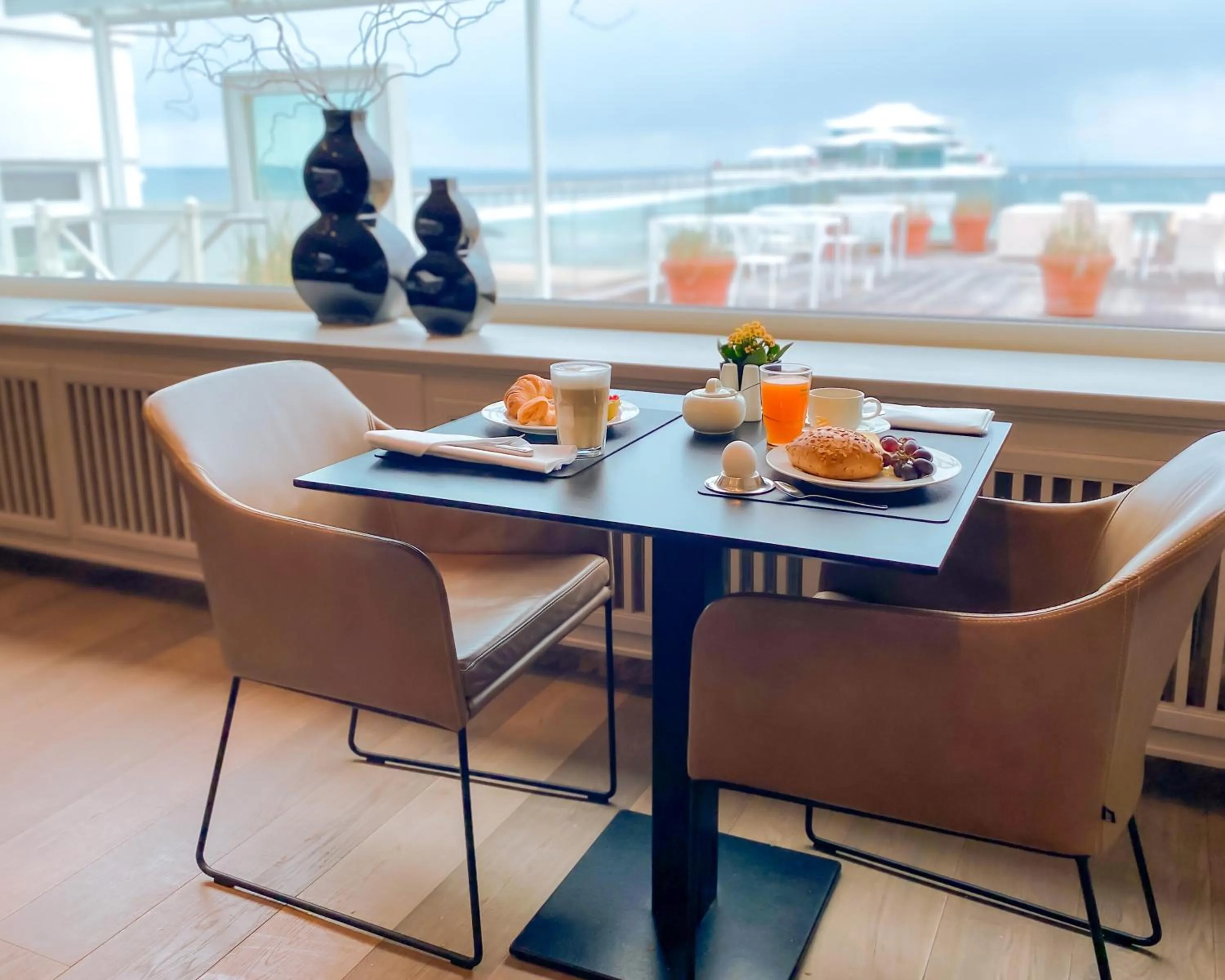 Breakfast in Grand Hotel Seeschlösschen Sea Retreat & SPA