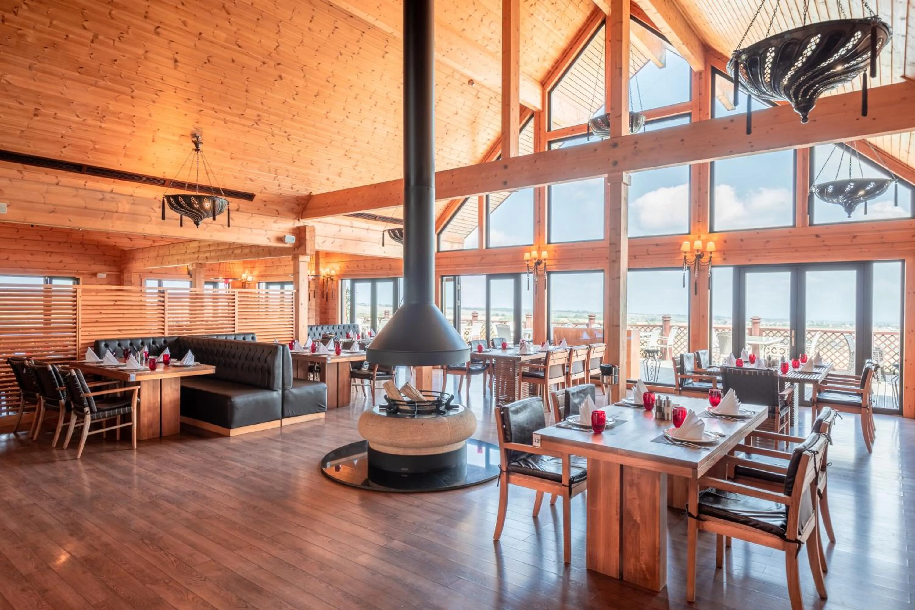 Restaurant/places to eat in Quba Palace Hotel & Golf Resort