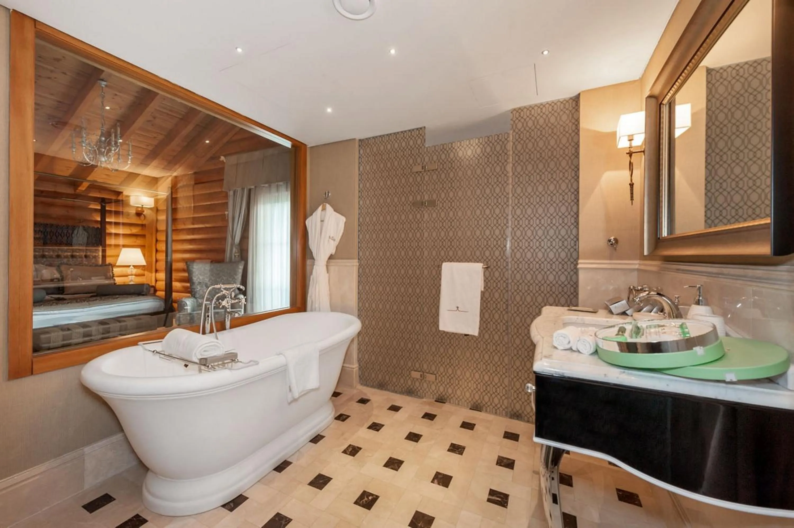 Bathroom in Quba Palace Hotel & Golf Resort