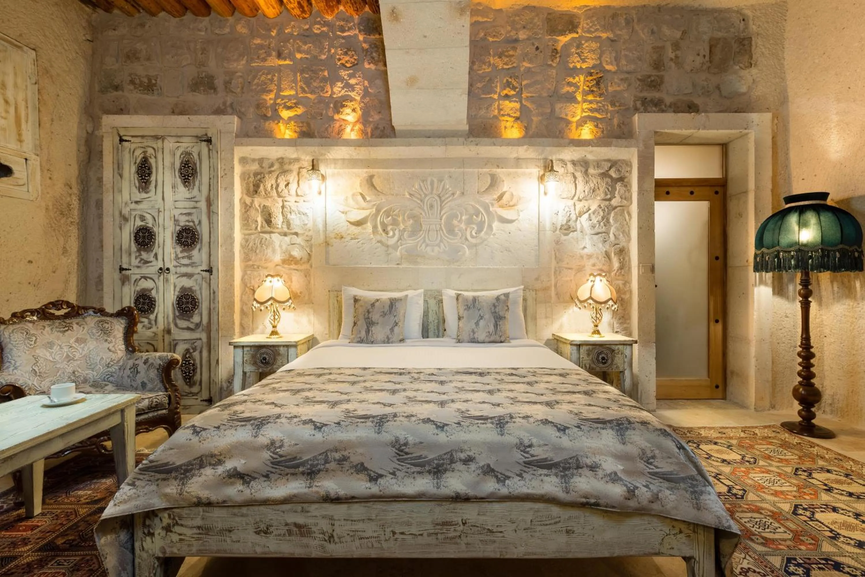 Photo of the whole room, Bed in Cappadocia Acer Cave Hotel