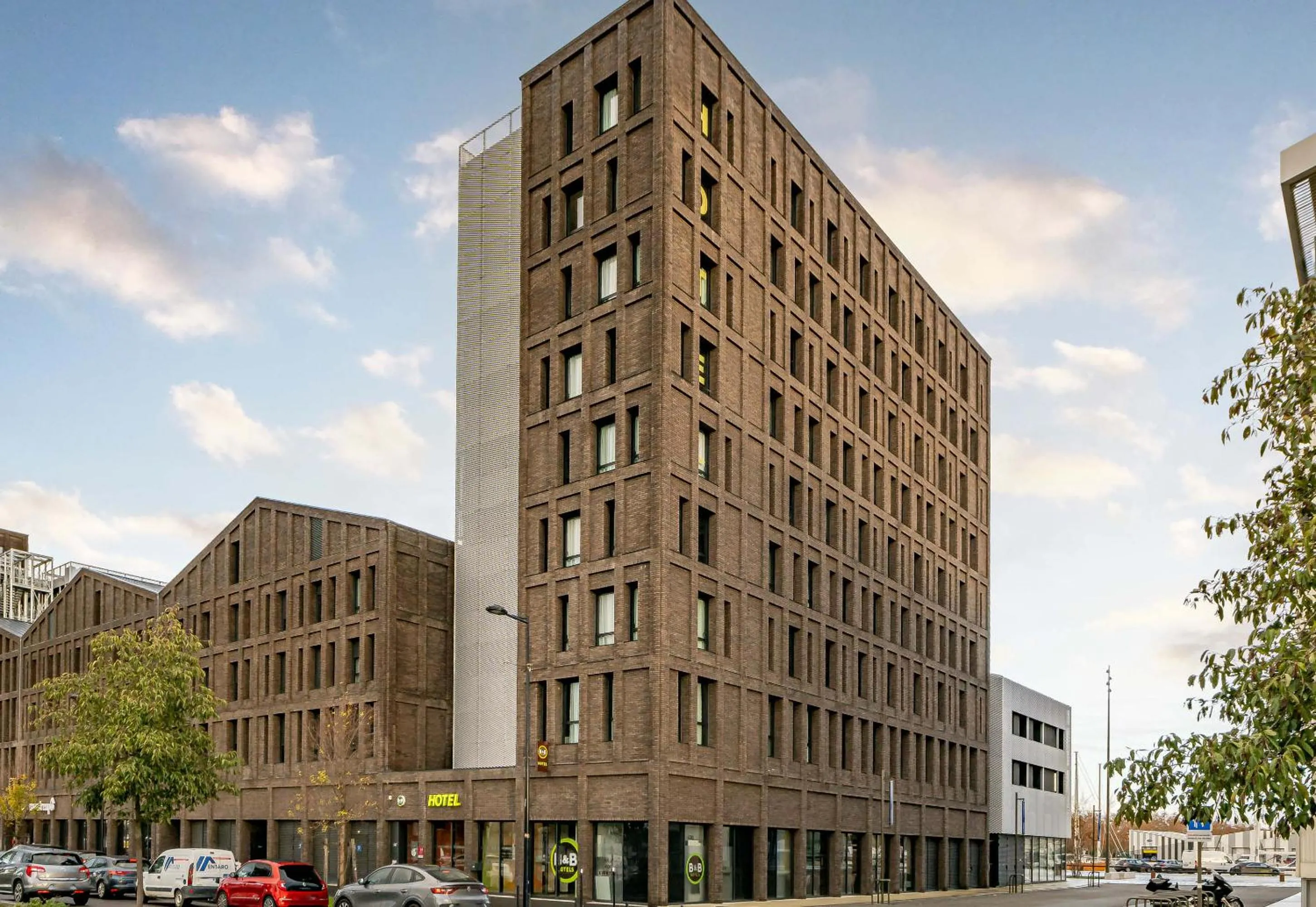 Property building in B&B HOTEL Bordeaux Bassins à flot