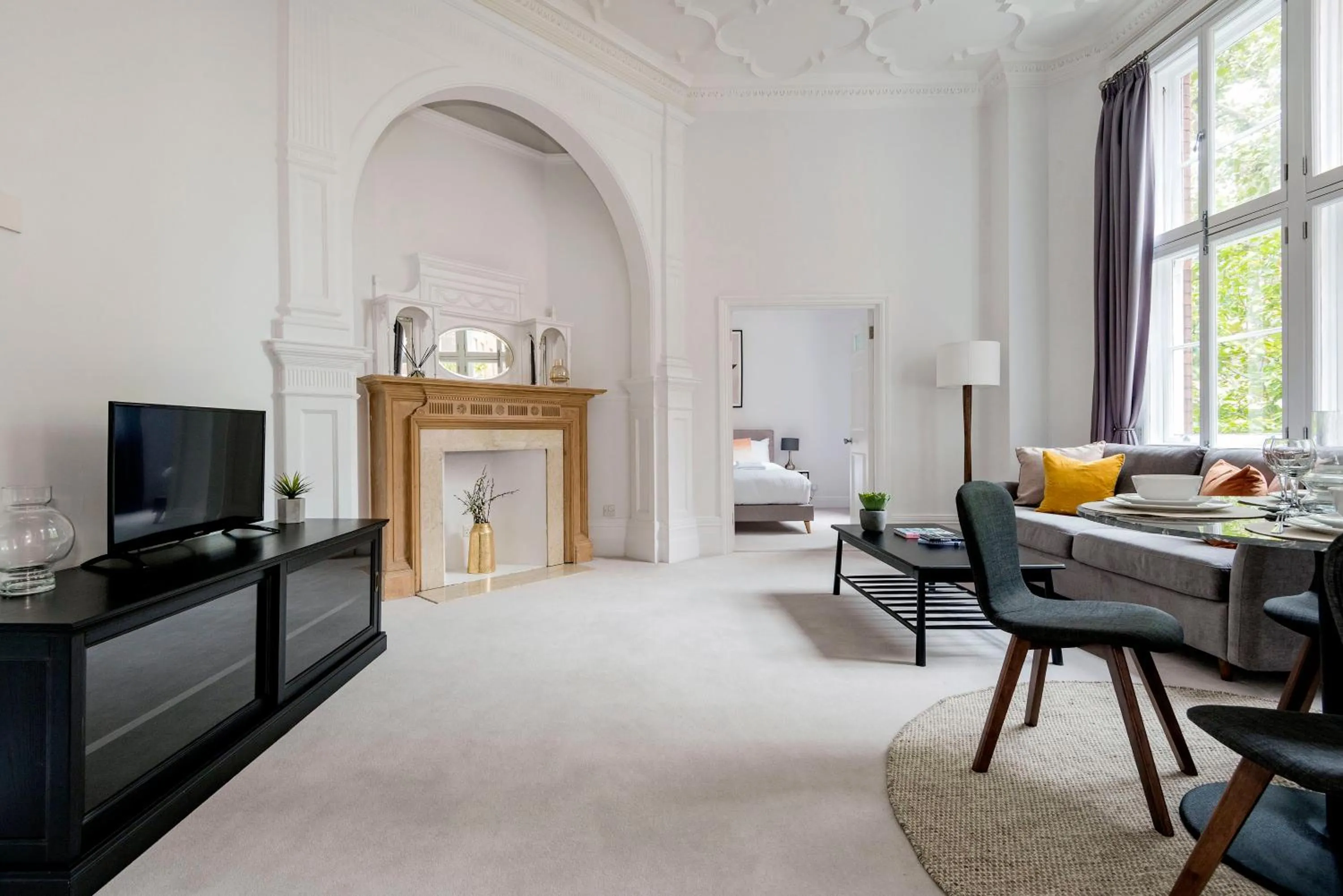 Living room in 3 Sloane Gardens