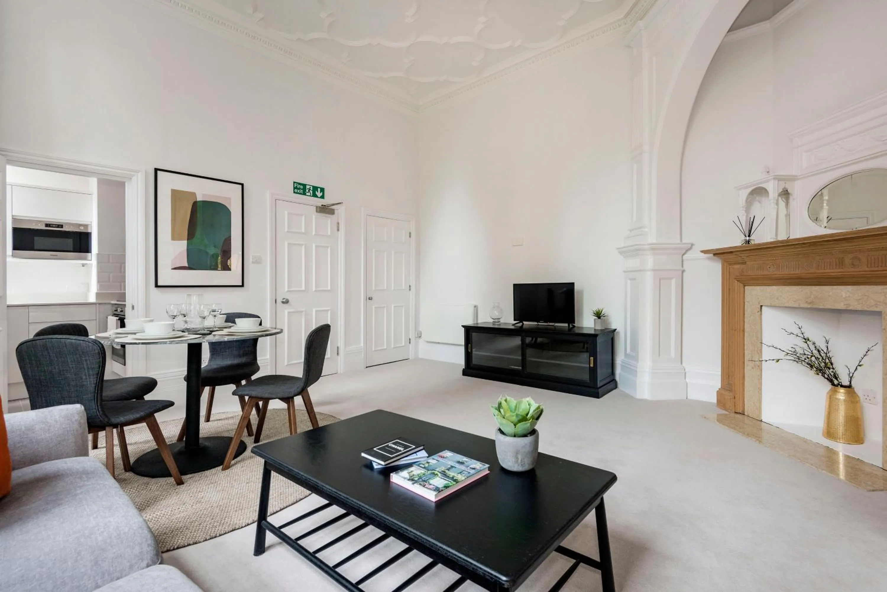 Living room in 3 Sloane Gardens